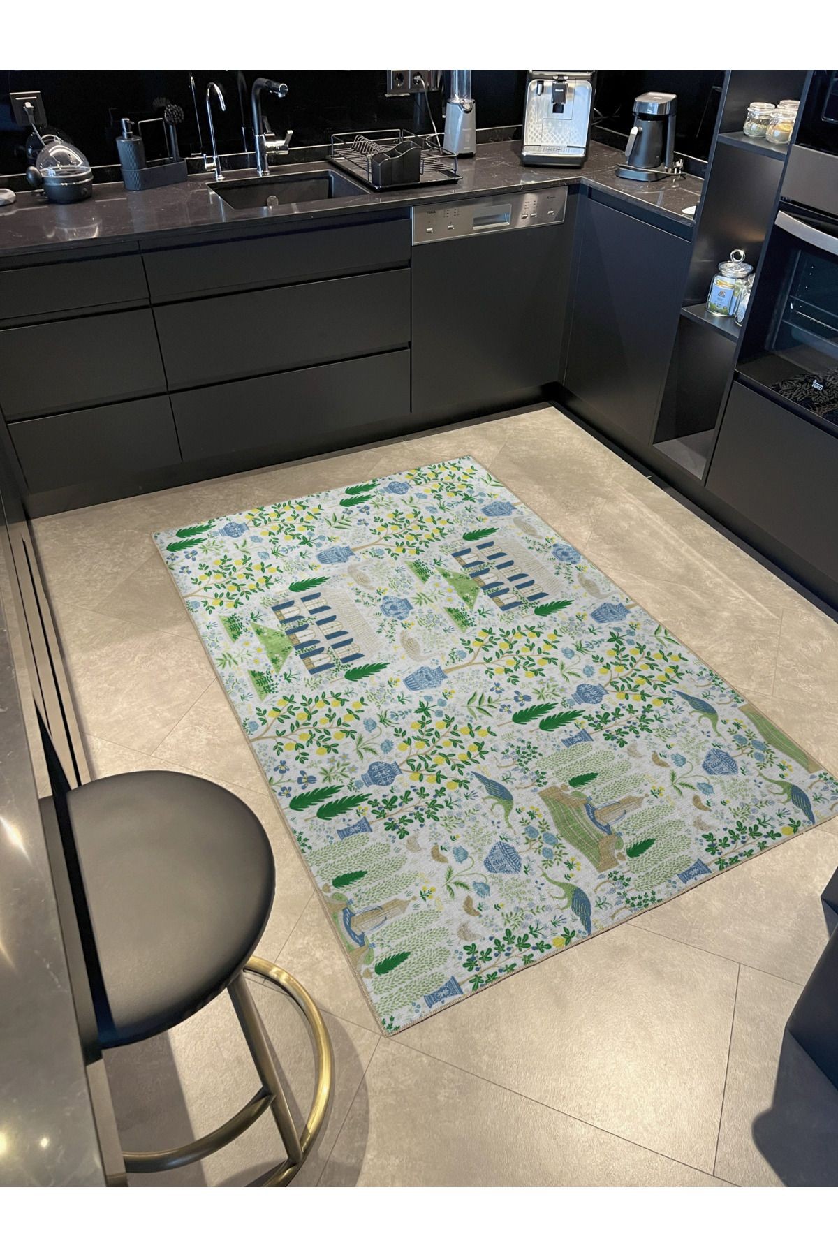 Açık Ton Çok Renkli Bahçe Tasarım Limon Ağacı ve Ev Desenli Modern Dekoratif Halı 2734