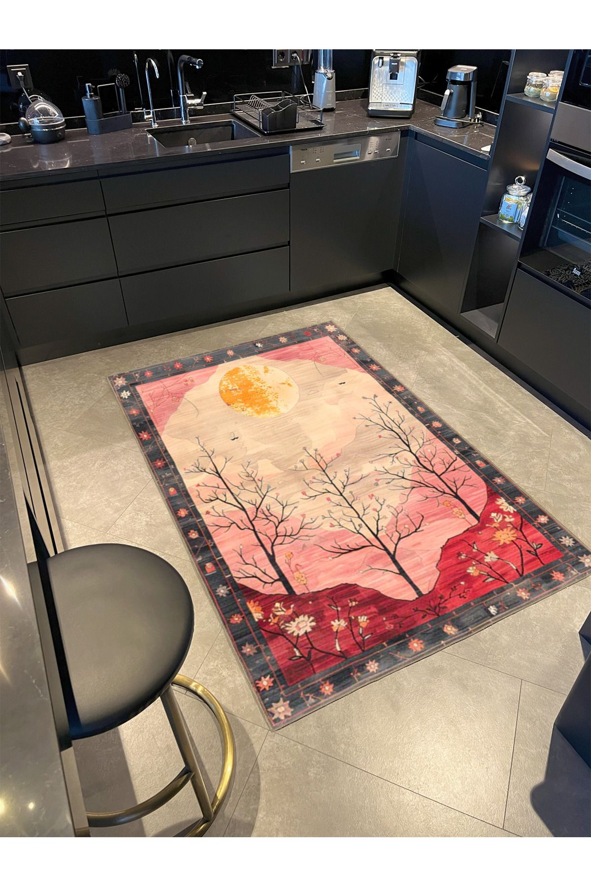 Paris Koleksiyonu Pembe Tonlar Sonbahar Ağaçları ve Ay Desenli Modern Dekoratif Halı 140