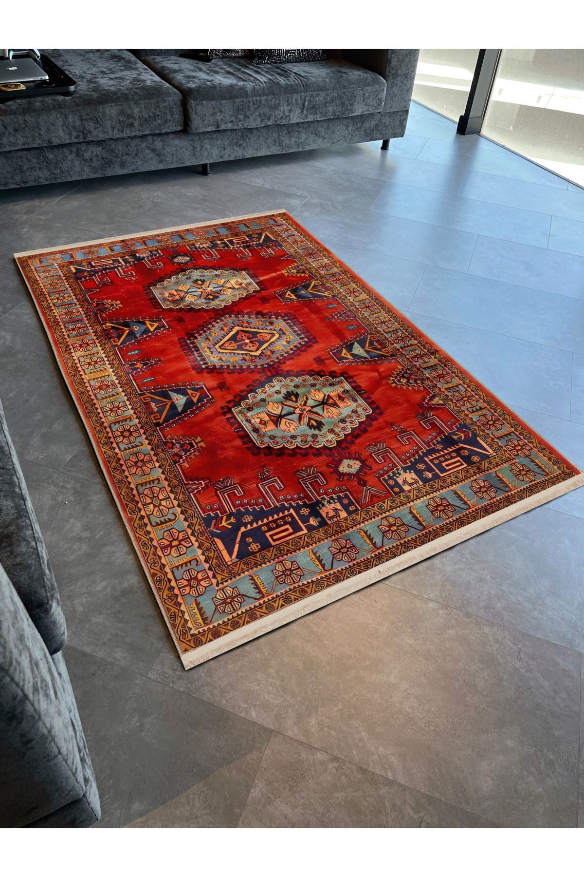 Turuncu Temalı Çok Renkli Geleneksel Motif Etnik Desenli Vintage Dekoratif Halı 2411