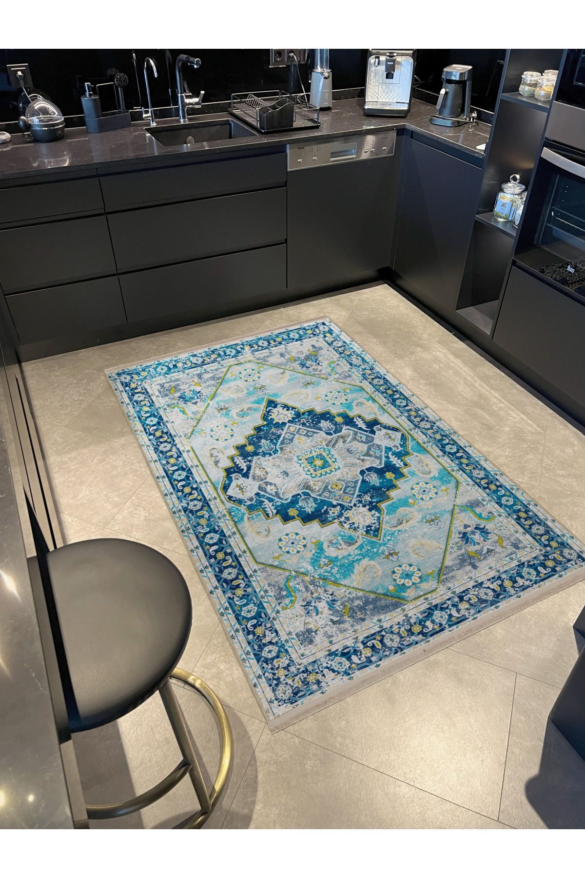 Mavi Temalı Geleneksel Motif Etnik Çiçek Desenli Kreatif Vintage Dekoratif Halı 2617