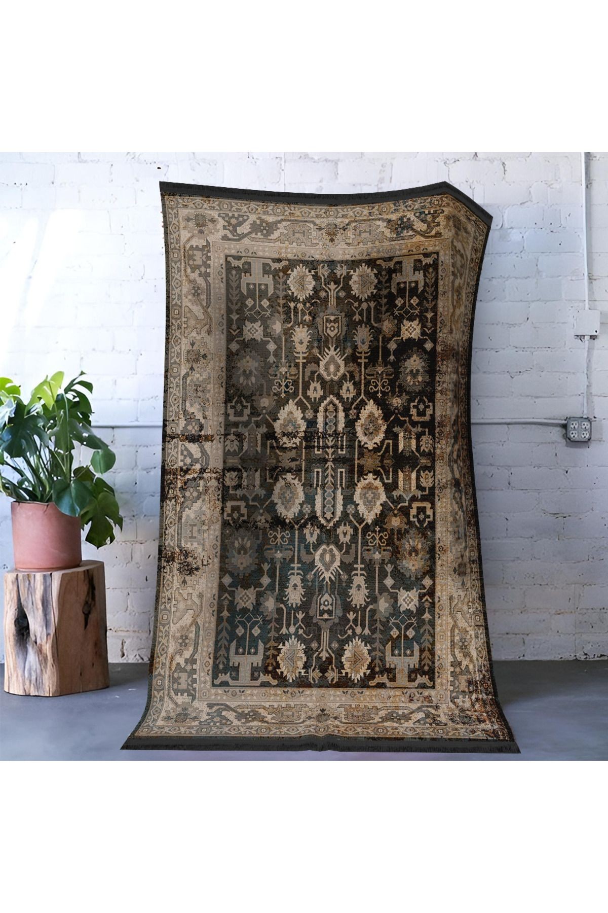 Mira Koyu Tema Çok Renkli Geleneksel Motif Etnik Desenli Vintage Dekoratif Halı Mira 1586