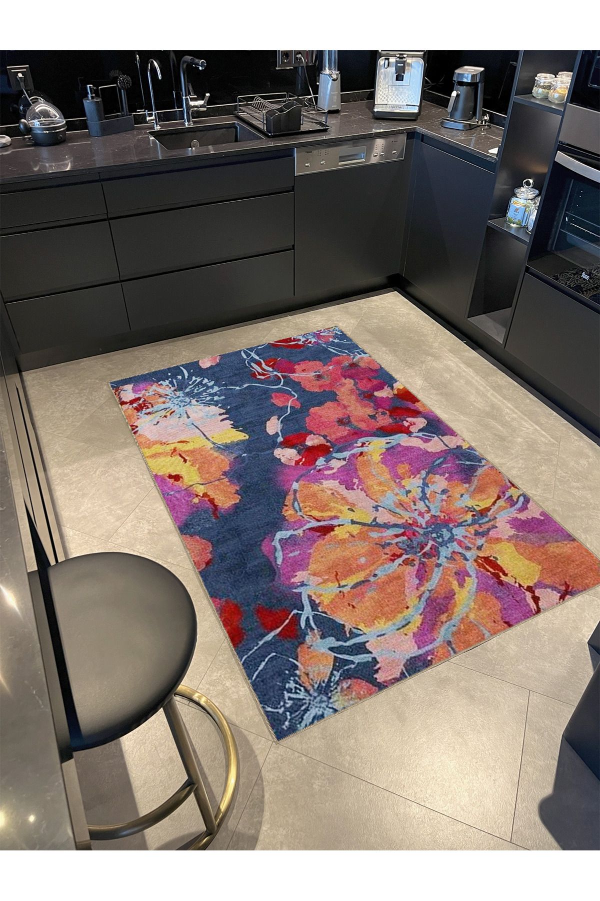 Lacivert Temalı Çok Renkli Floral Çiçek Desenli Kreatif Modern Dekoratif Halı 3803