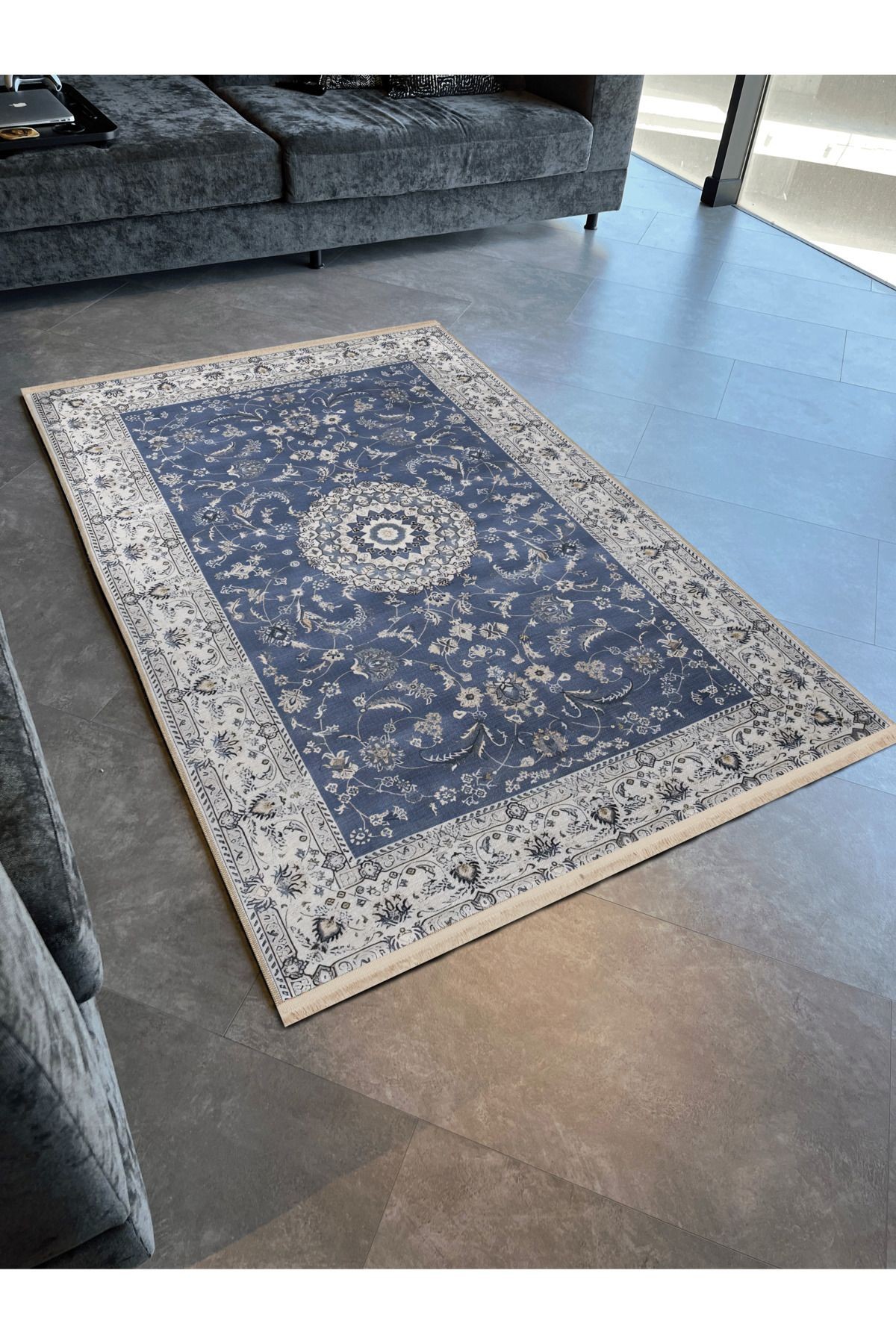 Lacivert Temalı Geleneksel Motif Çiçek Desenli Kreatif Vintage Dekoratif Halı 2423