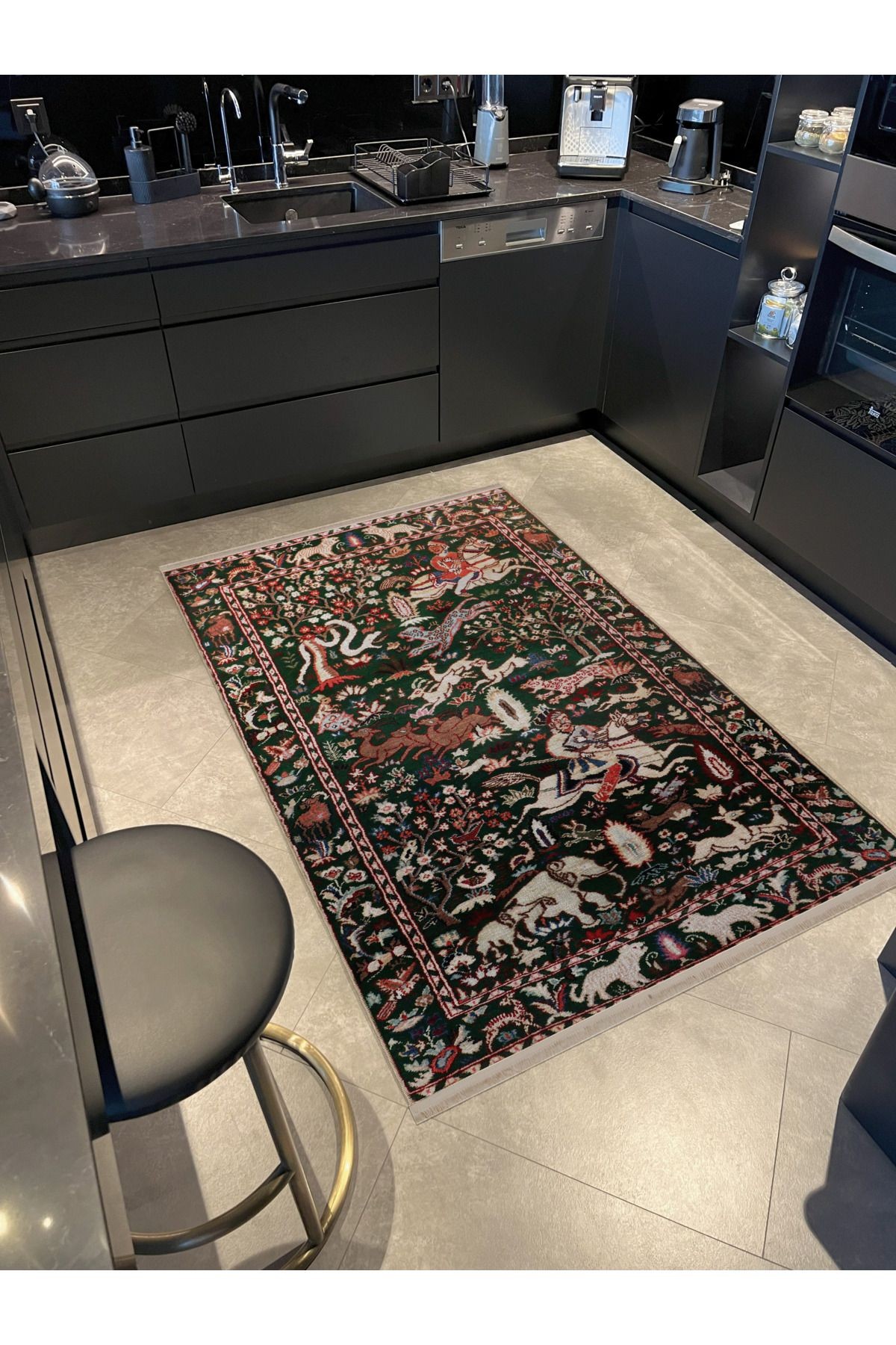 Çok Renkli Doğa Temalı Motifli Geyik ve At Desenli Kreatif Vintage Dekoratif Halı 2884