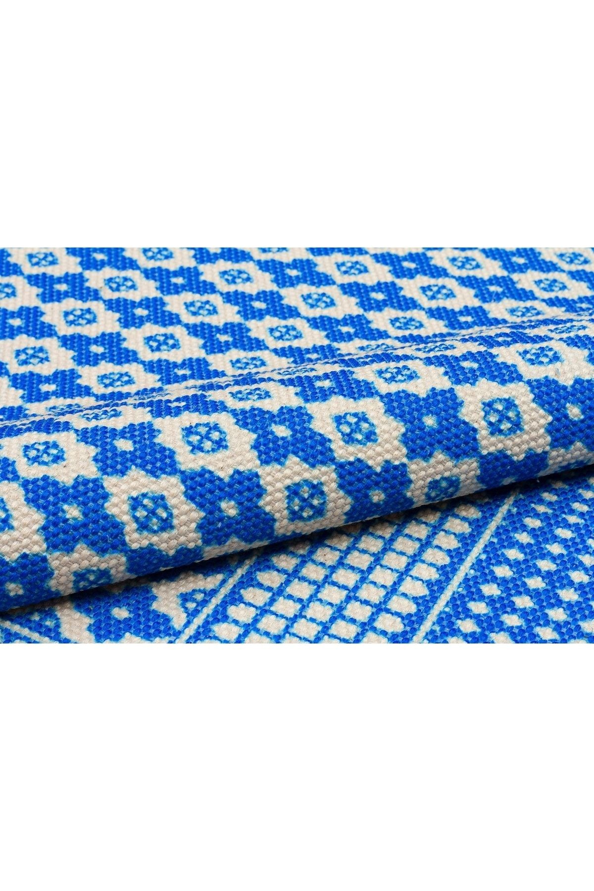 Bahama Çok Renkli Otantik Mavi Beyaz Desenli Kilim 303