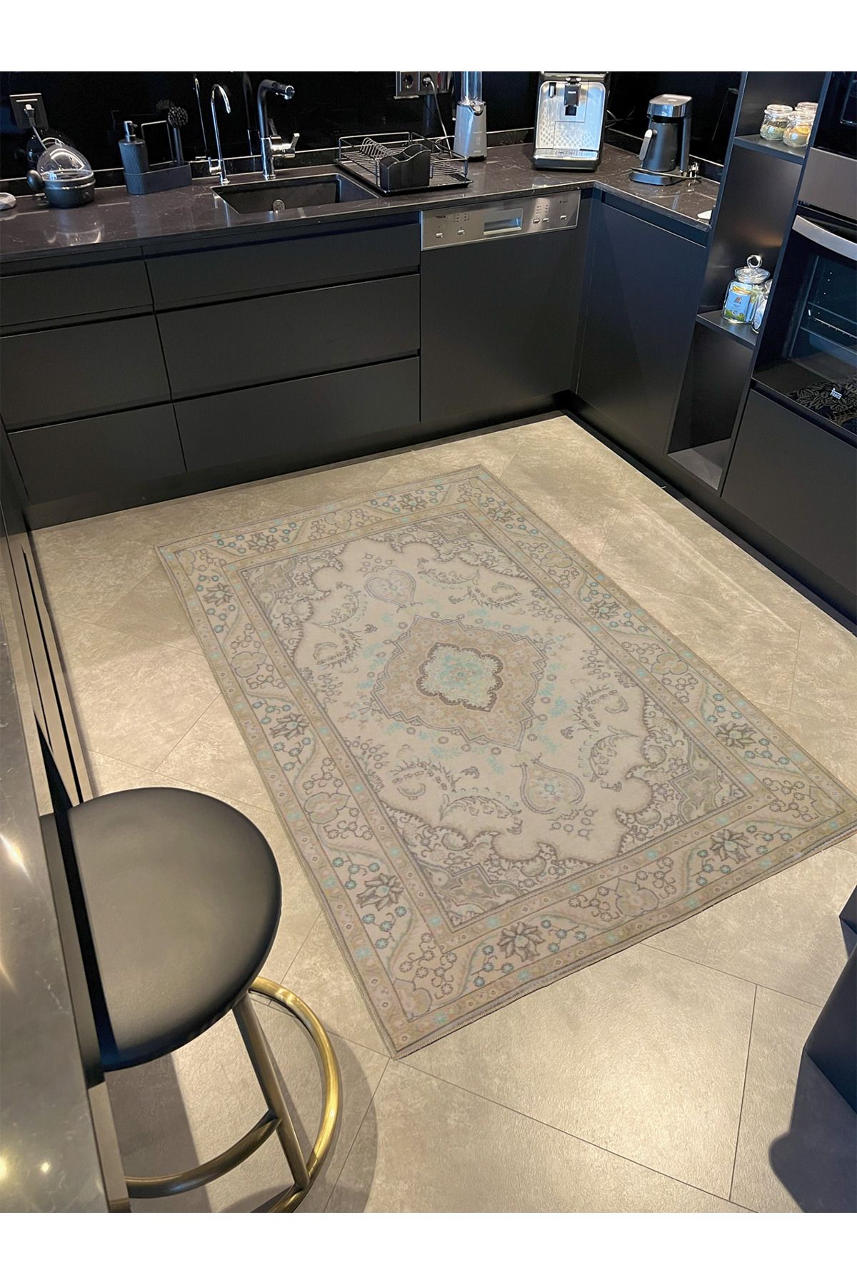 Krem Kapalı Geleneksel Desenli Dokuma Taban Halı ve Yıkanabilir Halı aloha132