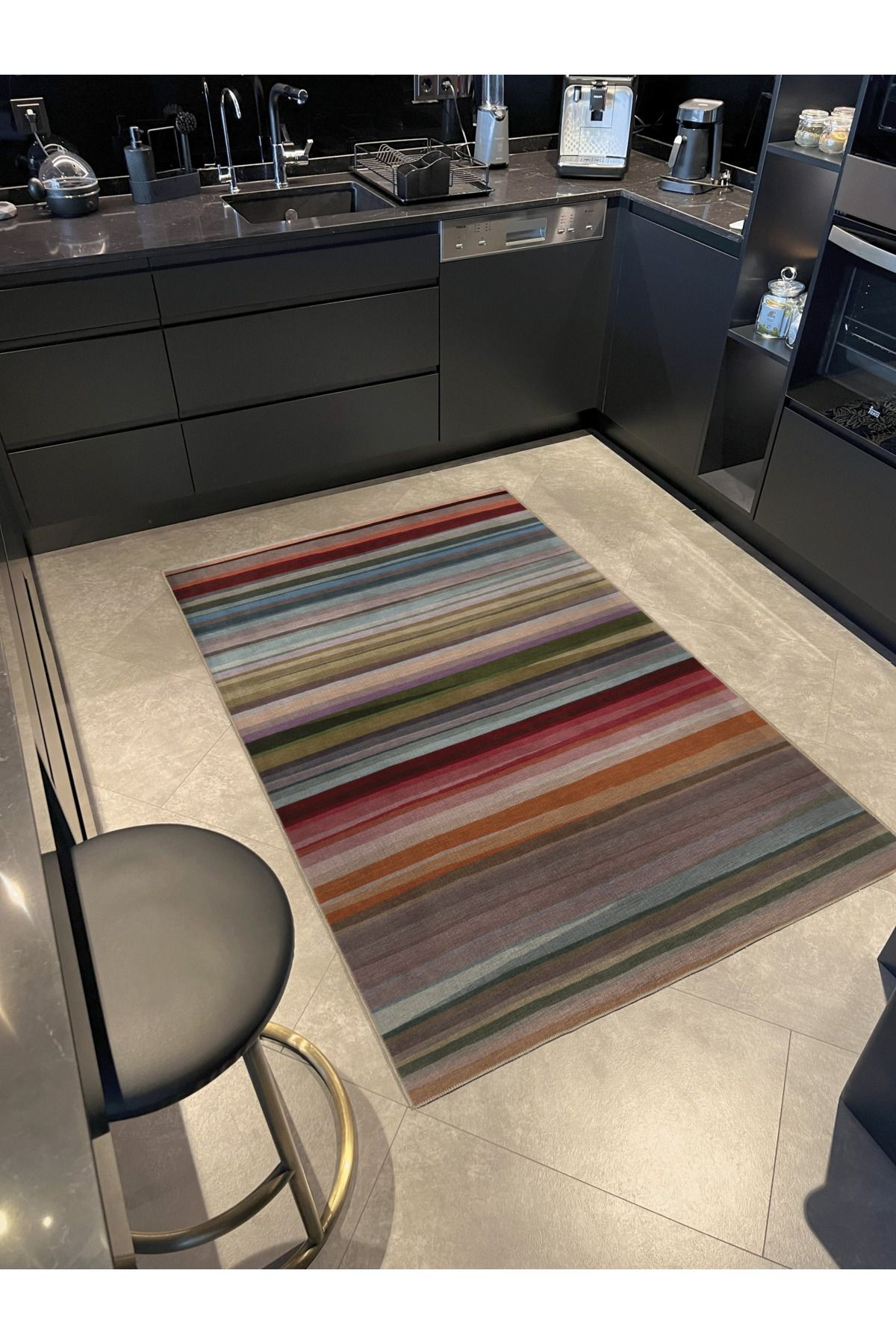 Açık Ton Çok Renkli Çizgi Şerit Soyut Desenli Kreatif Modern Dekoratif Halı 3057