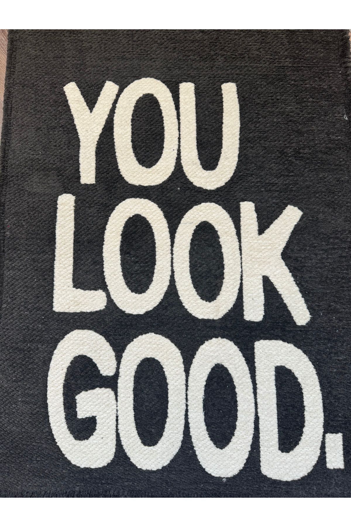 You Look Good Yazılı Gri Dokuma Banyo Paspası 90×57
