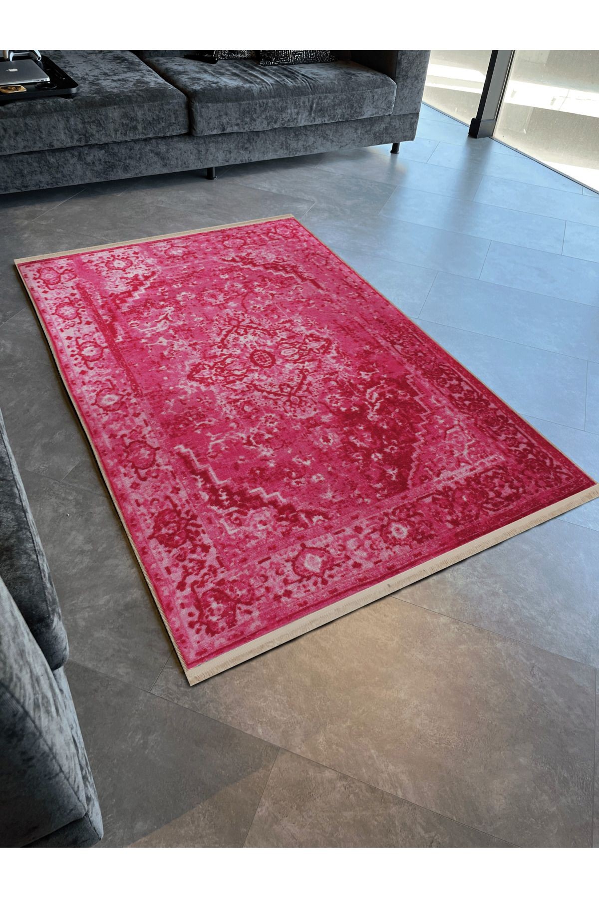 Pembe Temalı Geleneksel Motif Desenli Kreatif Vintage Dekoratif Halı 2658
