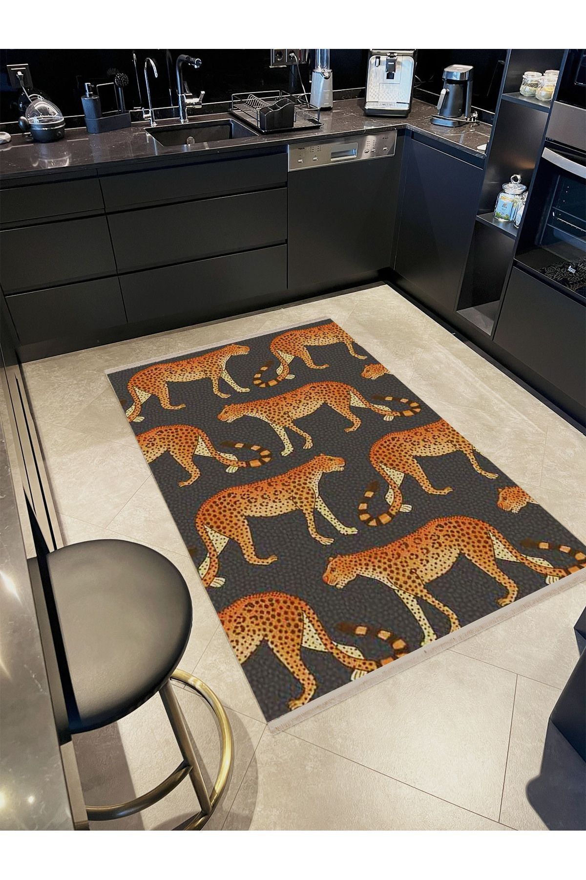 Güney Koleksiyonu Gri Temalı Leopar Figürleri Desenli Modern Dekoratif Halı 02