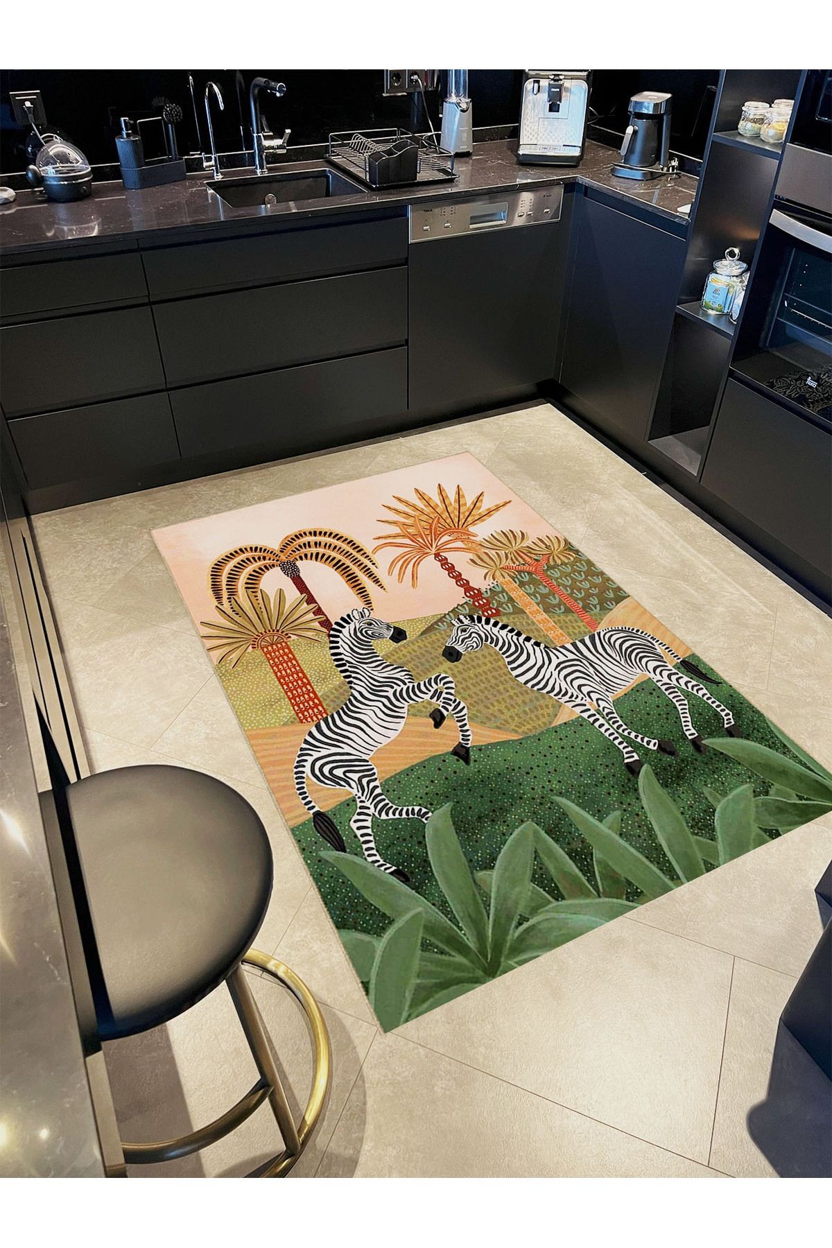 Emre Koleksiyonu Tropikal Tema Palmiye Ağaçları ve Zebra Desen Dokuma Taban Modern Dekoratif Halı 32