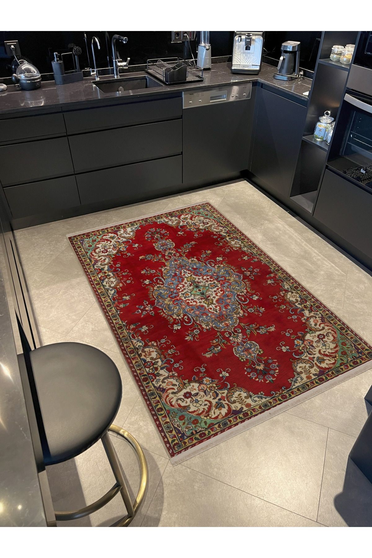 Kırmızı Temalı Geleneksel Motif Etnik Desenli Kreatif Vintage Dekoratif Halı 2533