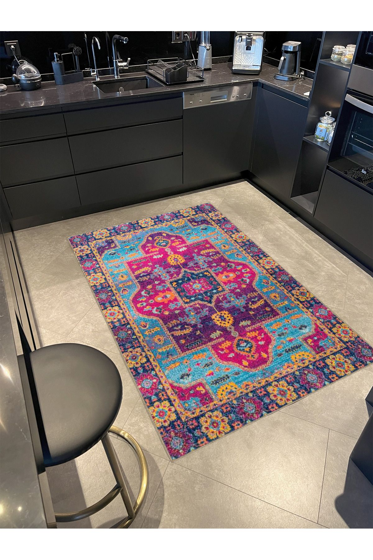 Mavi Pembe Temalı Geleneksel Motif Desenli Vintage Dekoratif Halı 3851