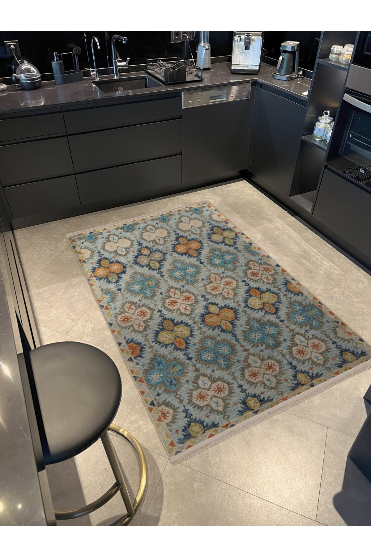 Açık Mavi Temalı Çok Renkli Geleneksel Motif Desenli Kreatif Vintage Dekoratif Halı 2905
