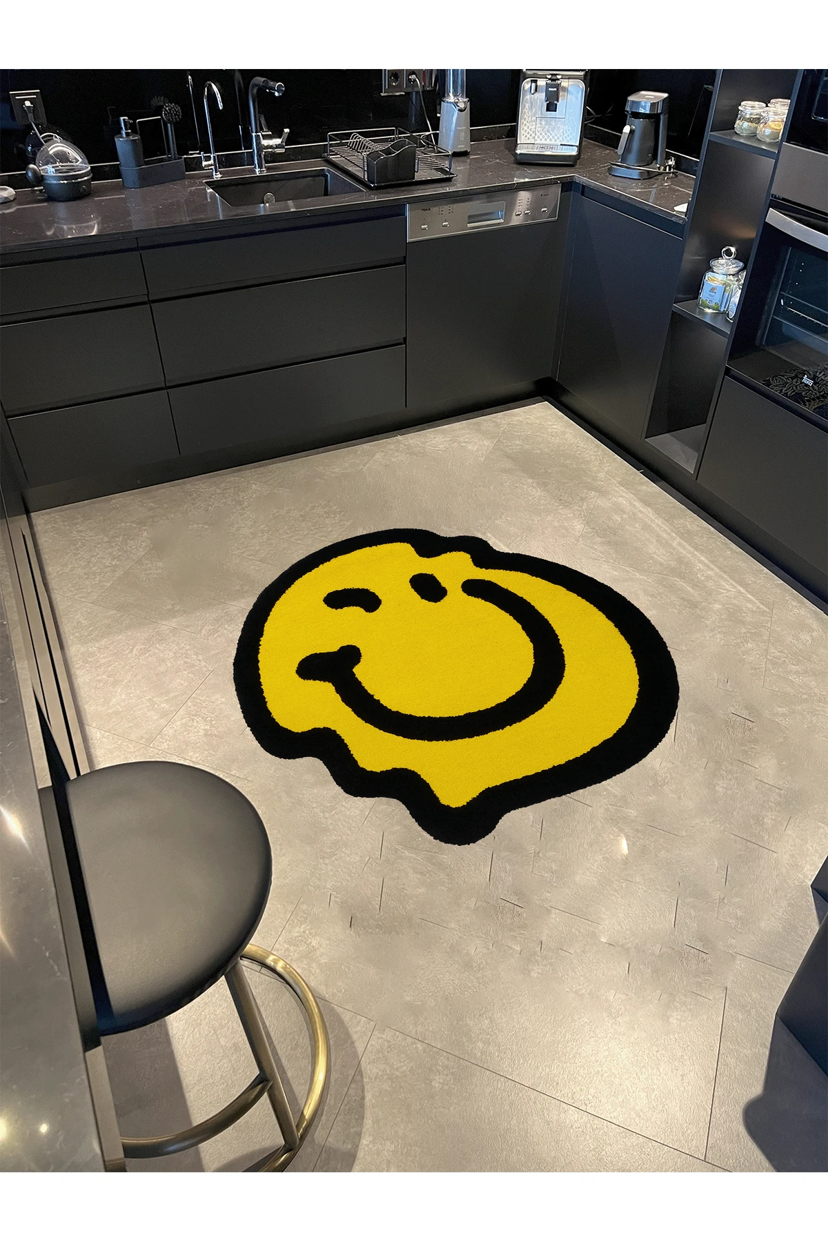 MOSSO Sarı Güler Yüz Emojisi Desenli Dokuma Taban Modern Dekoratif Halı mosso342