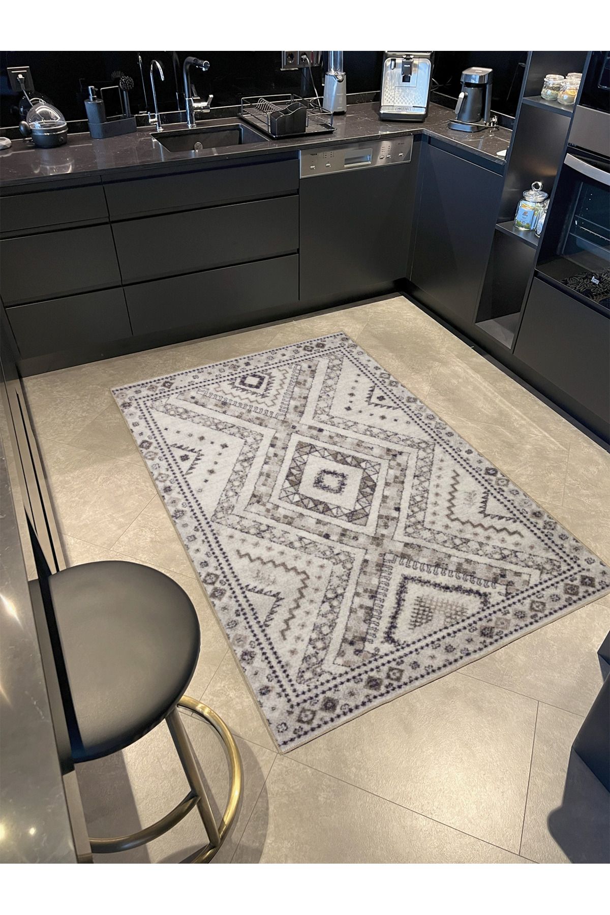 Gri Tonlarda Çapraz Desenli Dokuma Taban Halı miravip322