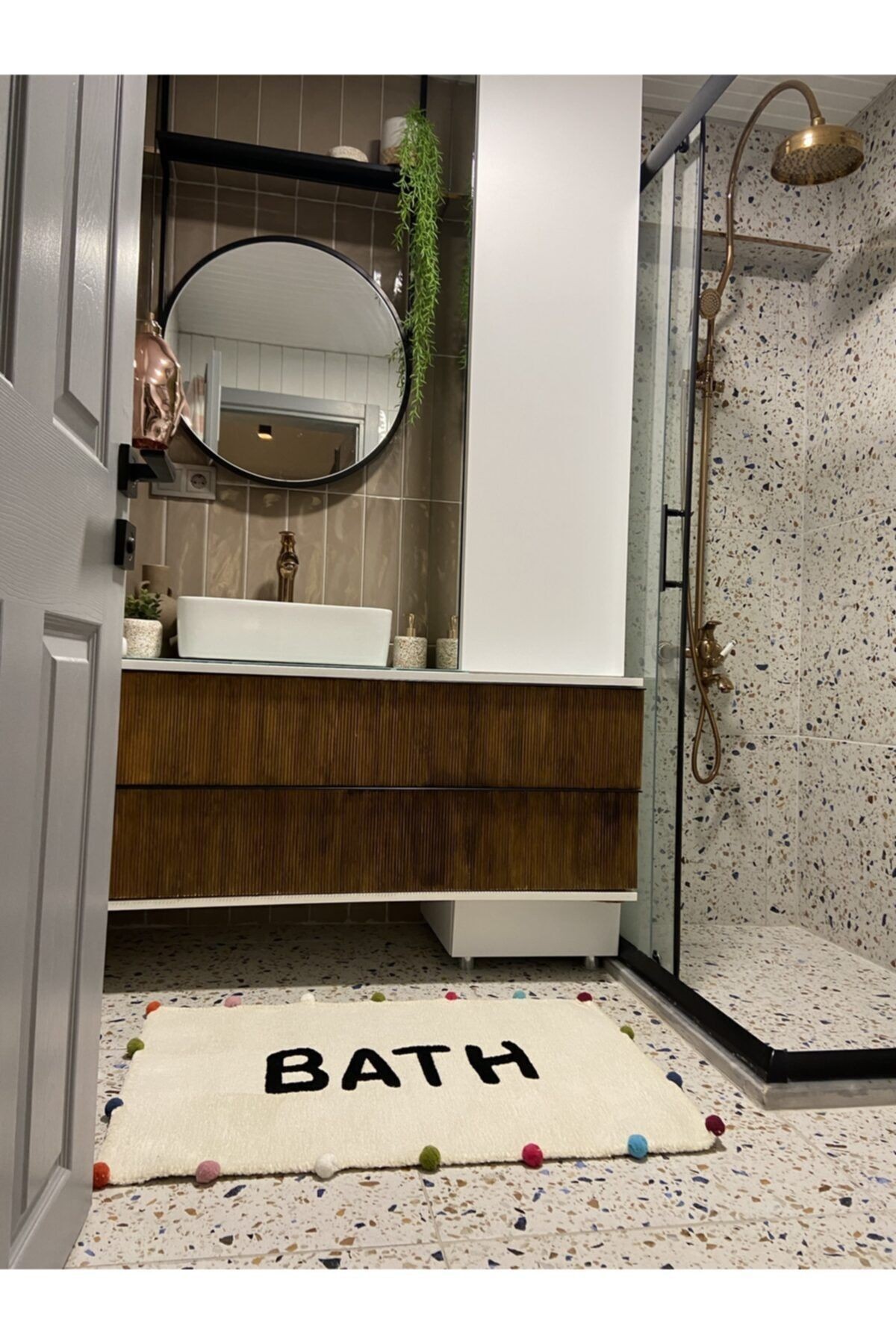 Bath Yazılı Ponponlu Banyo Paspası 90×57