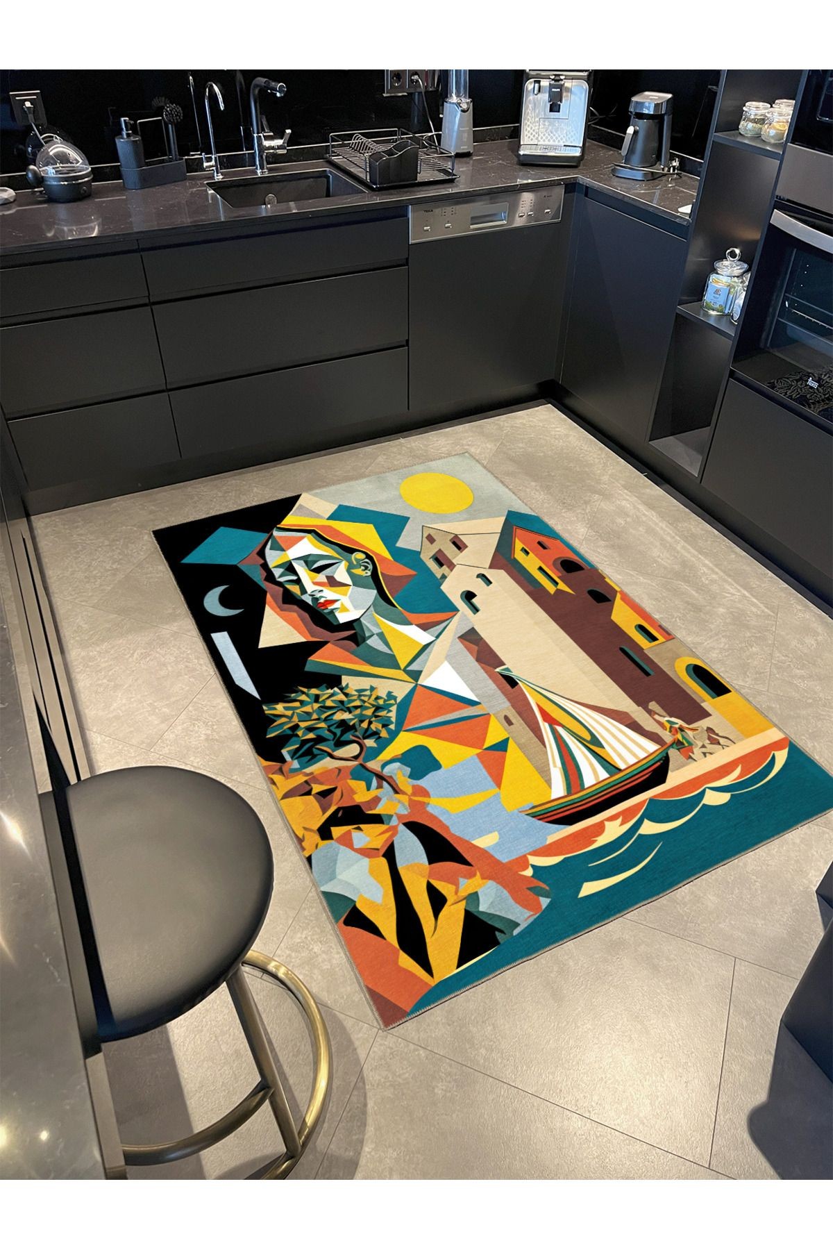 Çok Renkli Yelkenli Güneş ve İnsan Figürü Desenli Modern Dekoratif Halı 3481