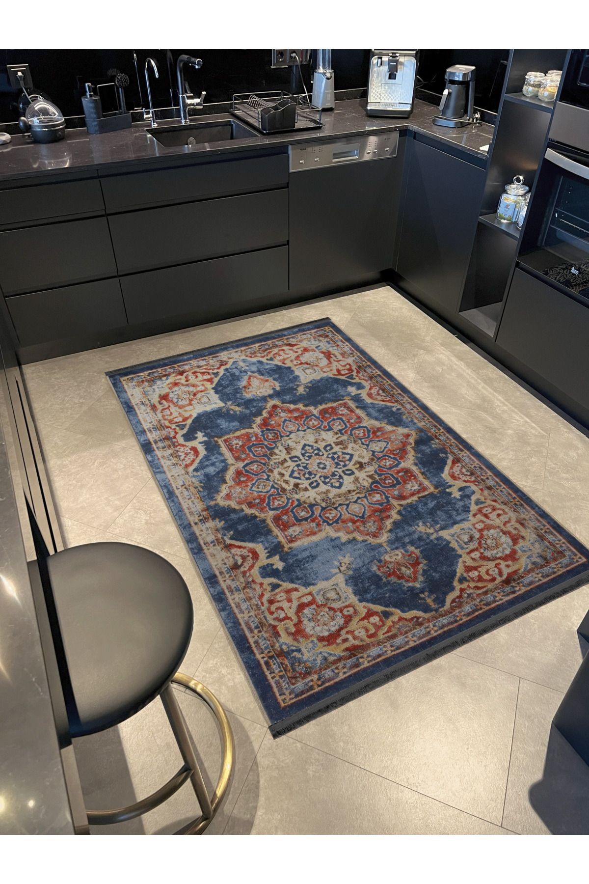 Mavi Temalı Geleneksel Motif Etnik Çiçek Desenli Kreatif Vintage Dekoratif Halı 2422