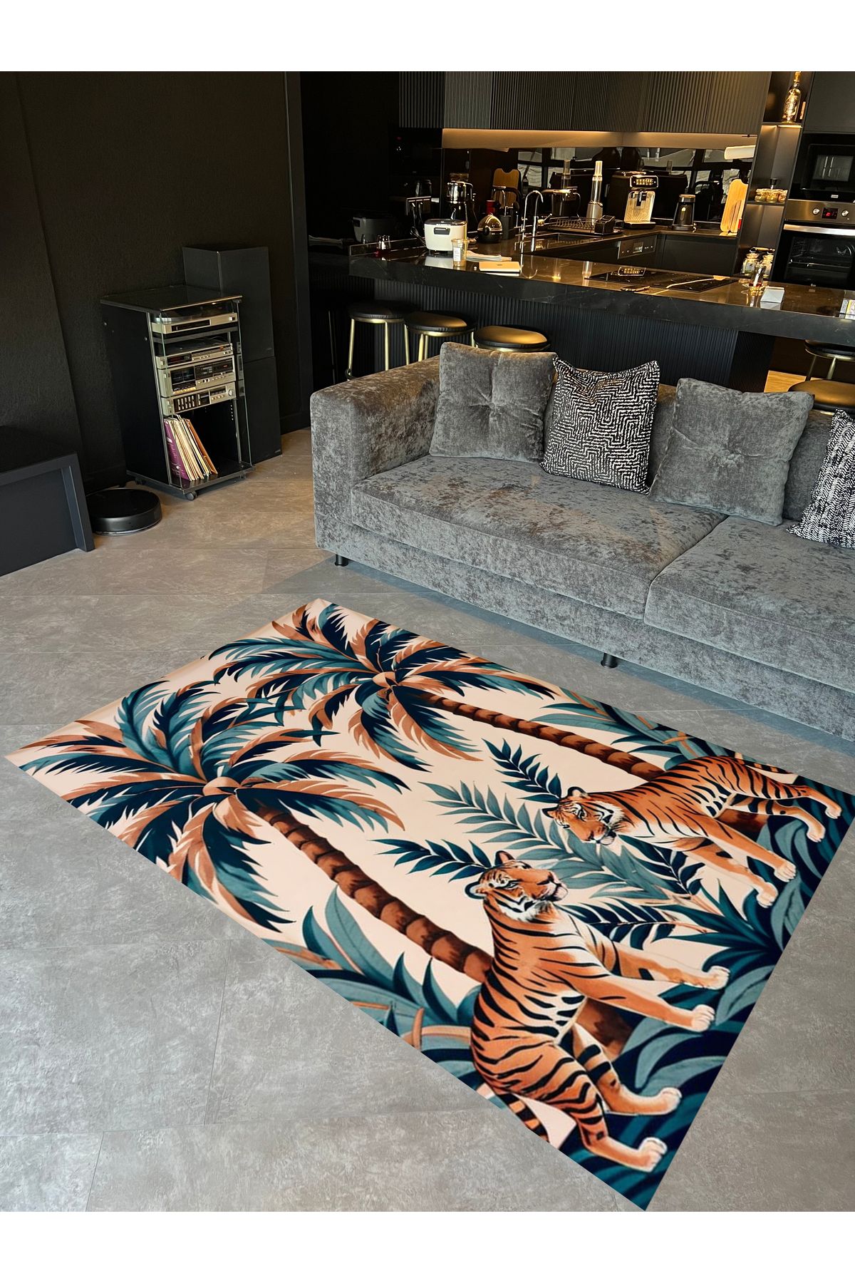 Paris Koleksiyonu Yeşil Temalı Palmiye Ağaçları ve Kaplan Desenli Modern Dekoratif Halı 67