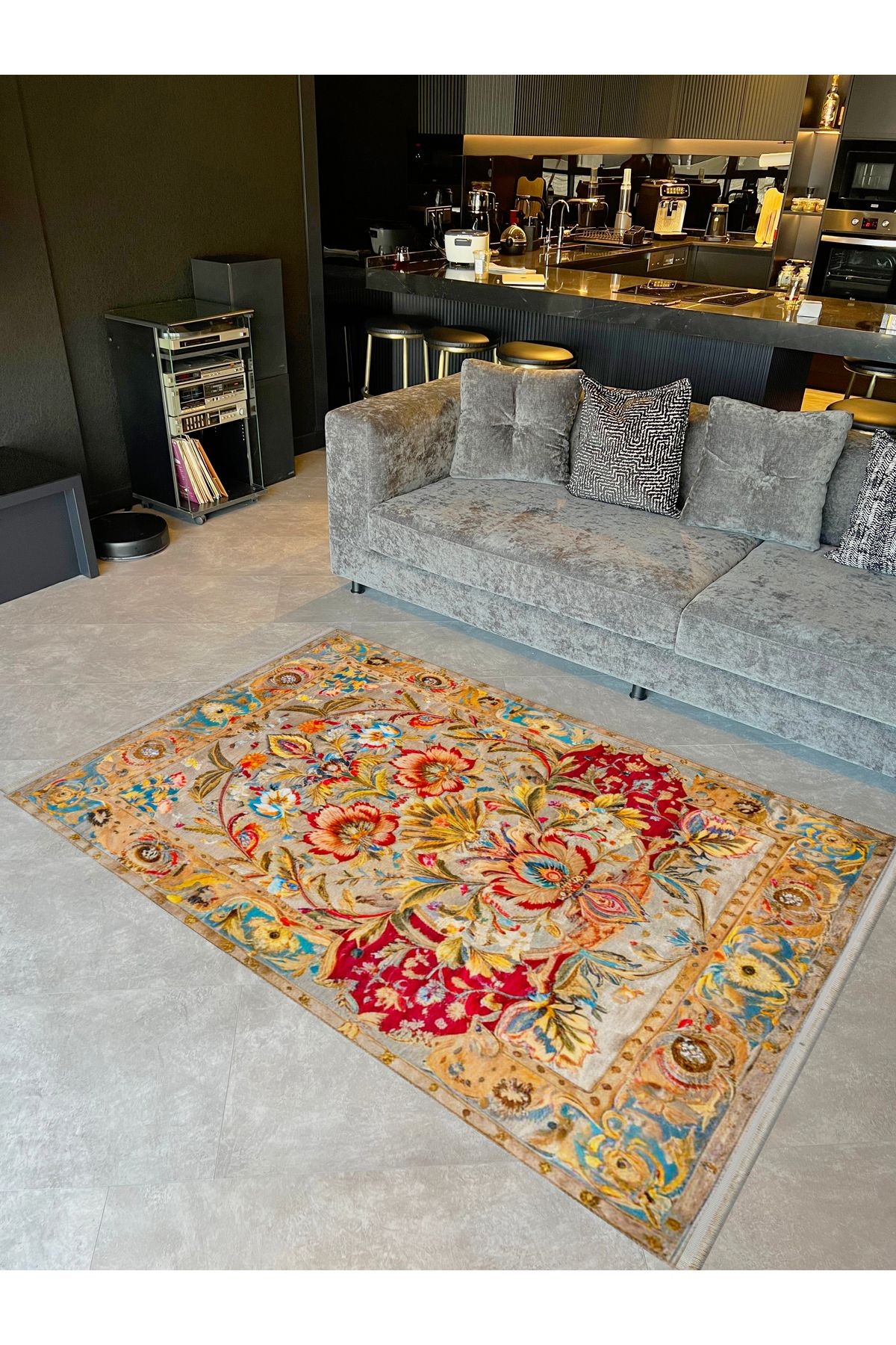 Tokyo Koleksiyonu Çok Renkli Floral Motifli Geleneksel Desen Dokuma Taban Vintage Dekoratif Halı 06