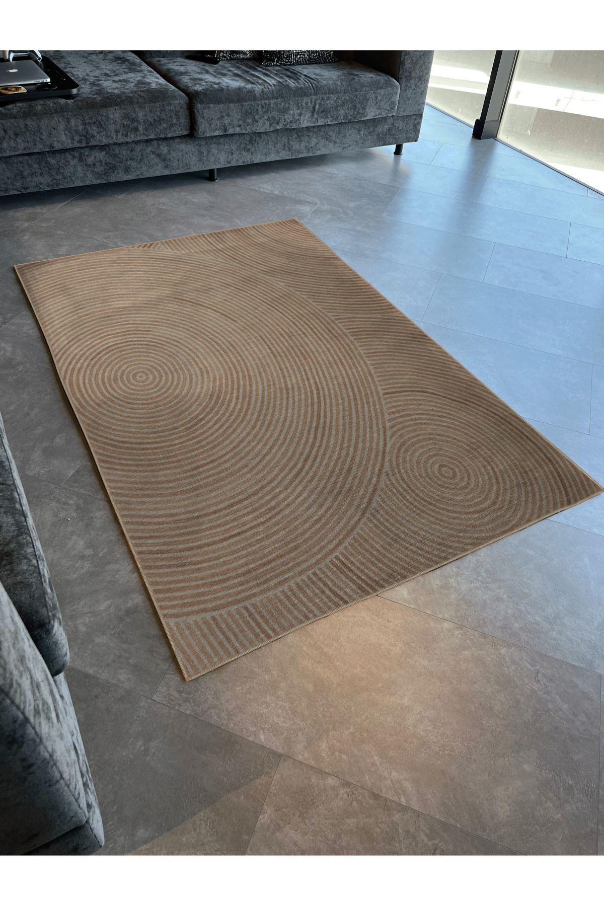 Bej Temalı Soyut Daire Geometrik Desenli Kreatif Modern Dekoratif Halı 3004