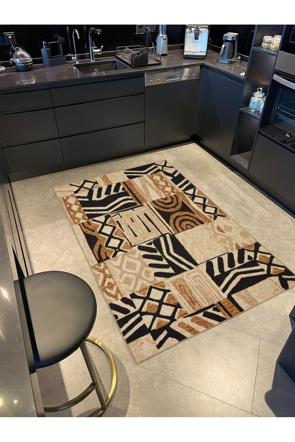 Kahverengi Temalı Geometrik Çiçekli Desenli Dokuma Taban Halı ve Yıkanabilir Halı aloha151