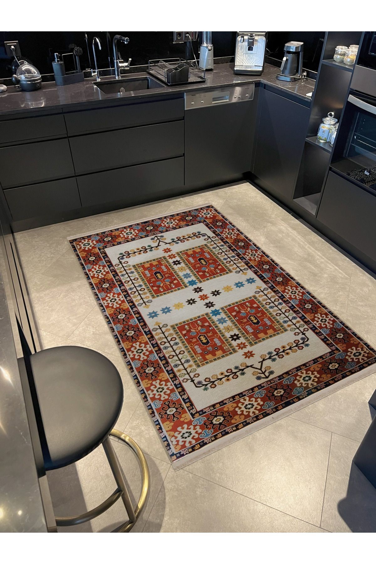 Turuncu Bej Temalı Çok Renkli Geleneksel Motif Desenli Vintage Dekoratif Halı 2439