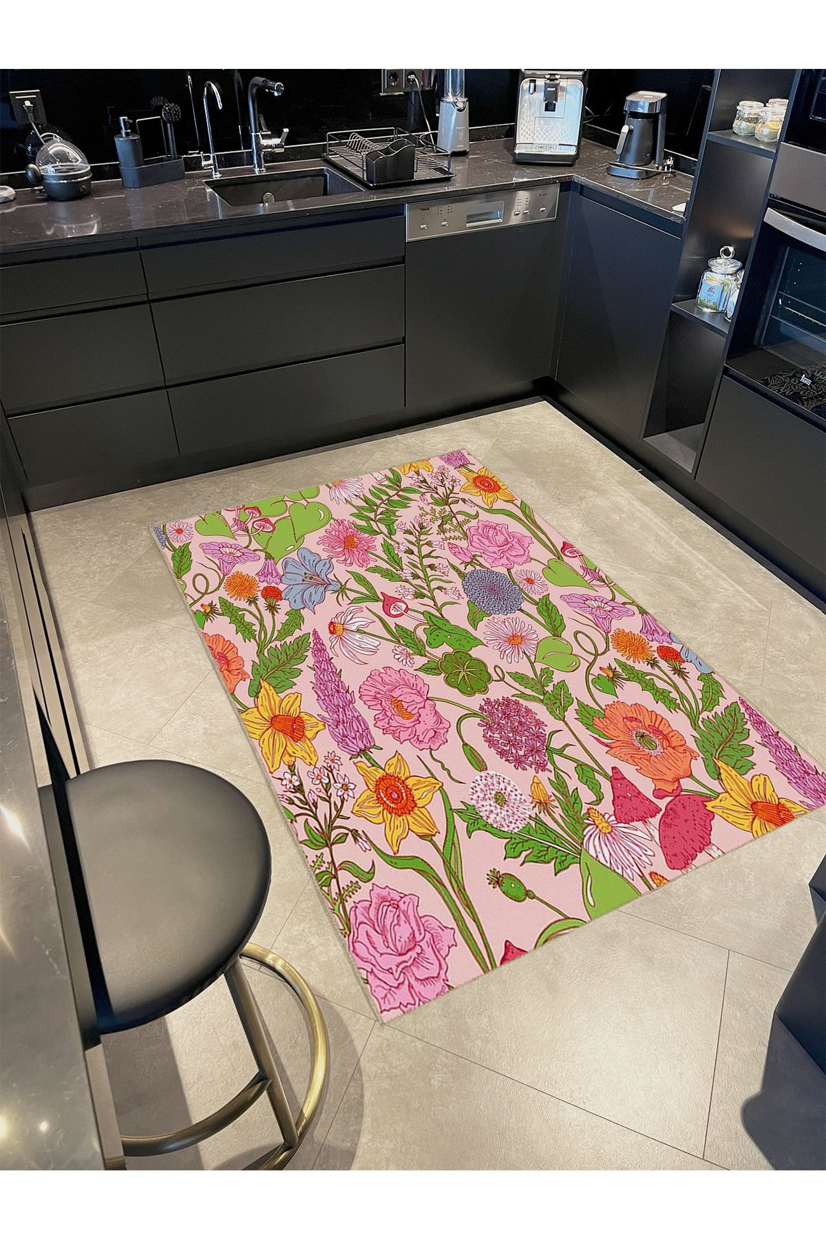 Tuğrul Koleksiyonu Çok Renkli Çiçek Figürleri Desenli Dokuma Taban Modern Dekoratif Halı 32