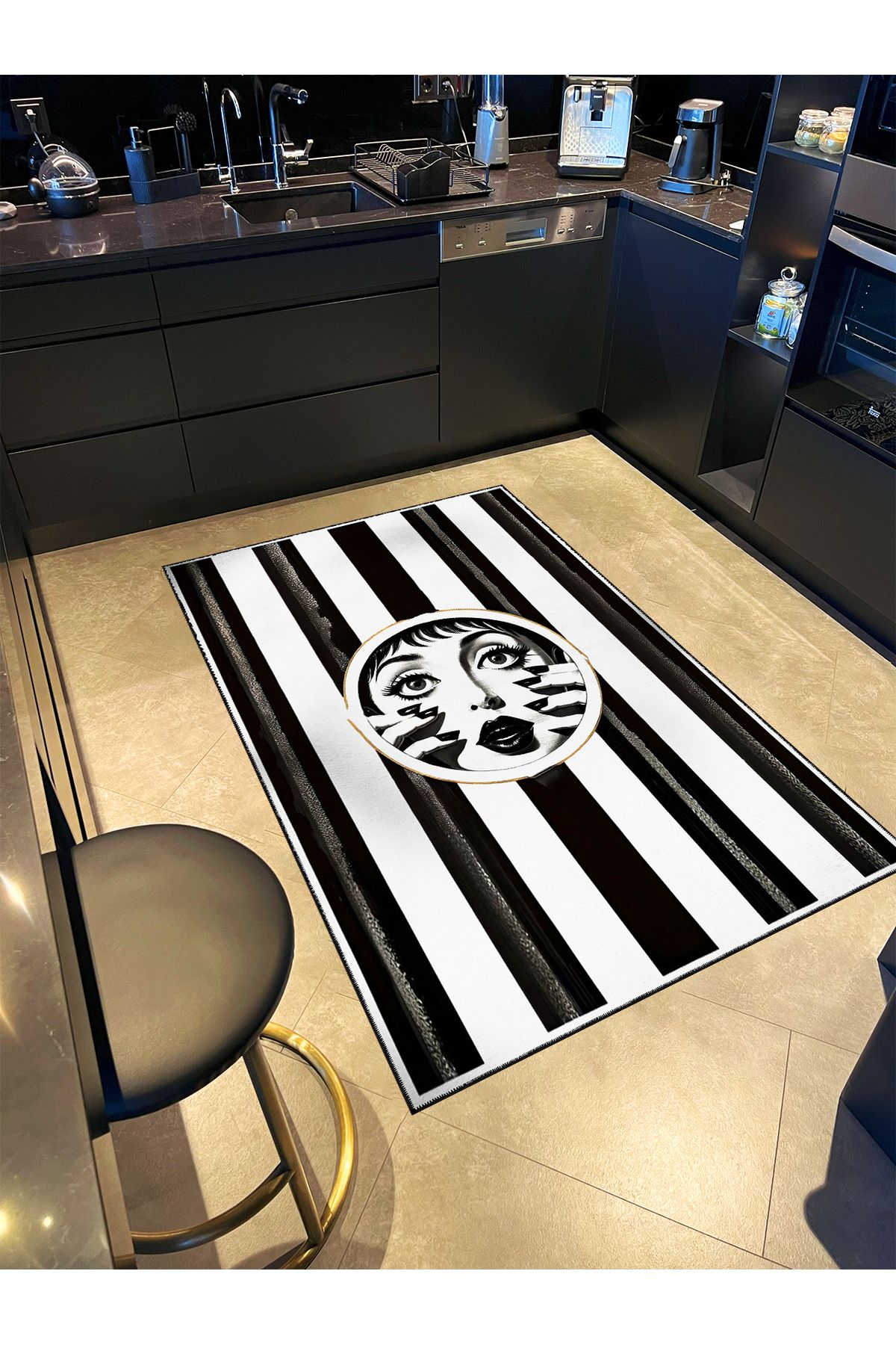 Siyah Beyaz Çizgi Temalı Modern Yüz Desenli Dokuma Taban Halı ve Yıkanabilir Halı miraface01