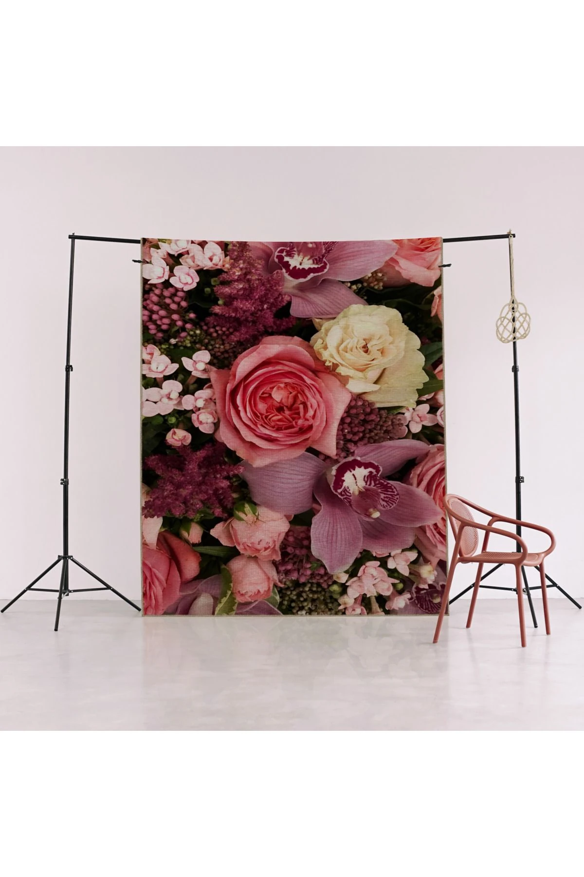 Mor Pembe Temalı Gül ve Çiçek Desenli Kreatif Modern Dekoratif Halı 2316