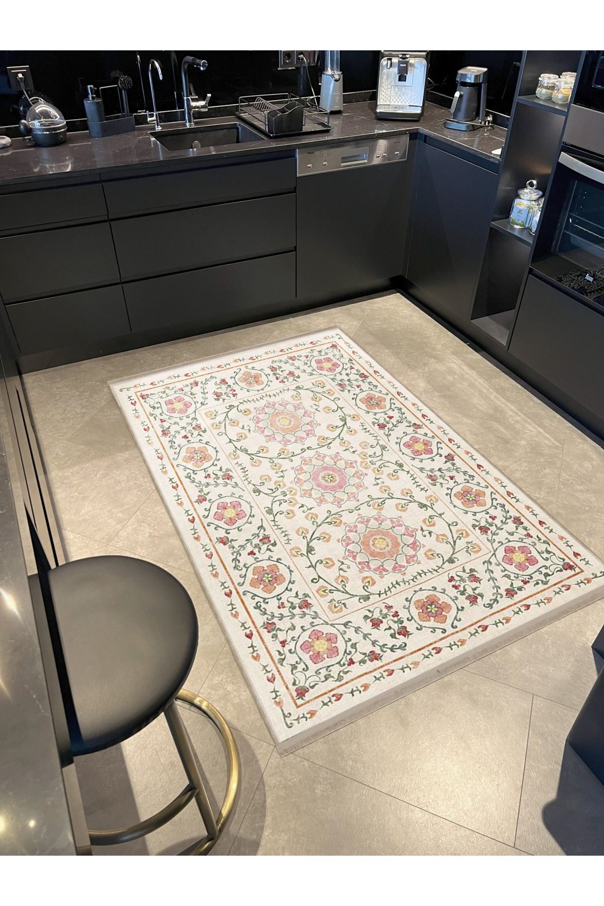 Bej Pembe Temalı Motifli Etnik Çiçek Desenli Saçaklı Vintage Dekoratif Halı 3278