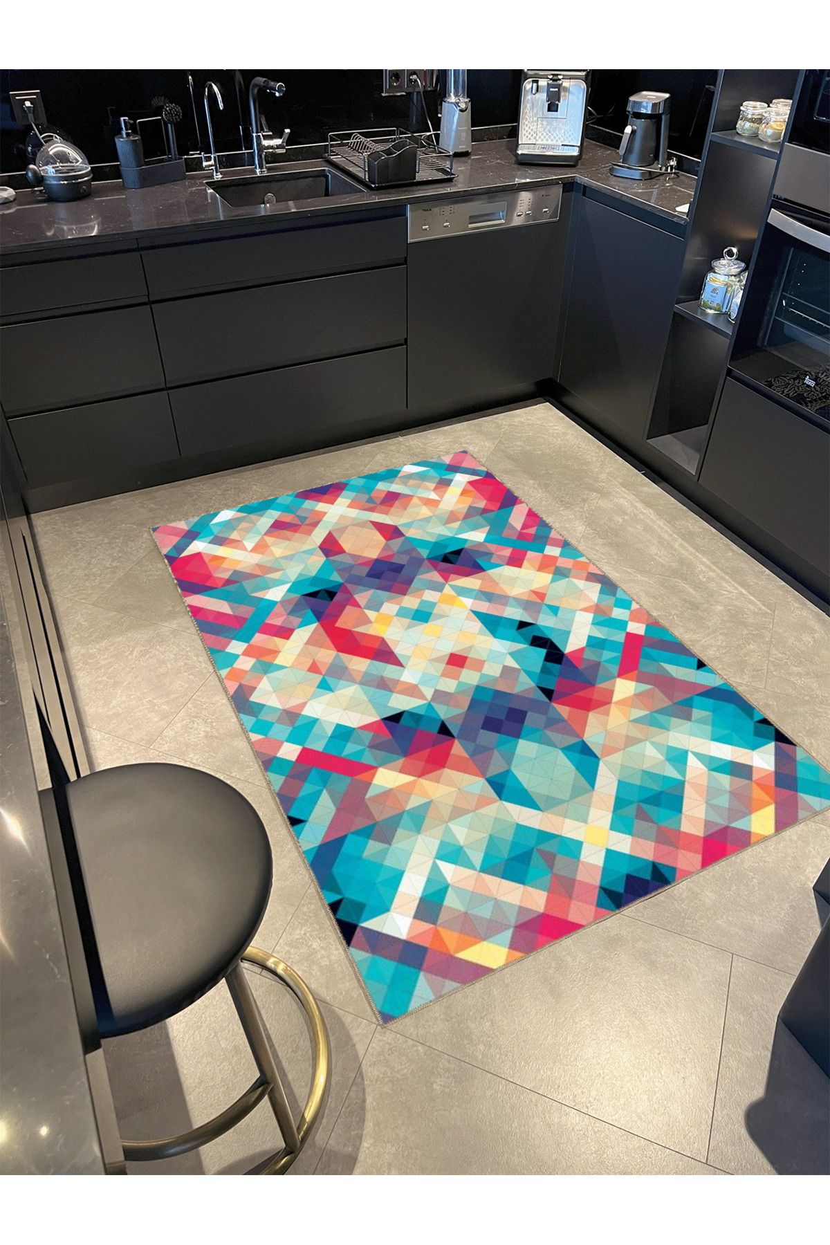 Turkuaz Temalı Çok Renkli Geometrik Şekil Desenli Modern Dekoratif Halı 4709