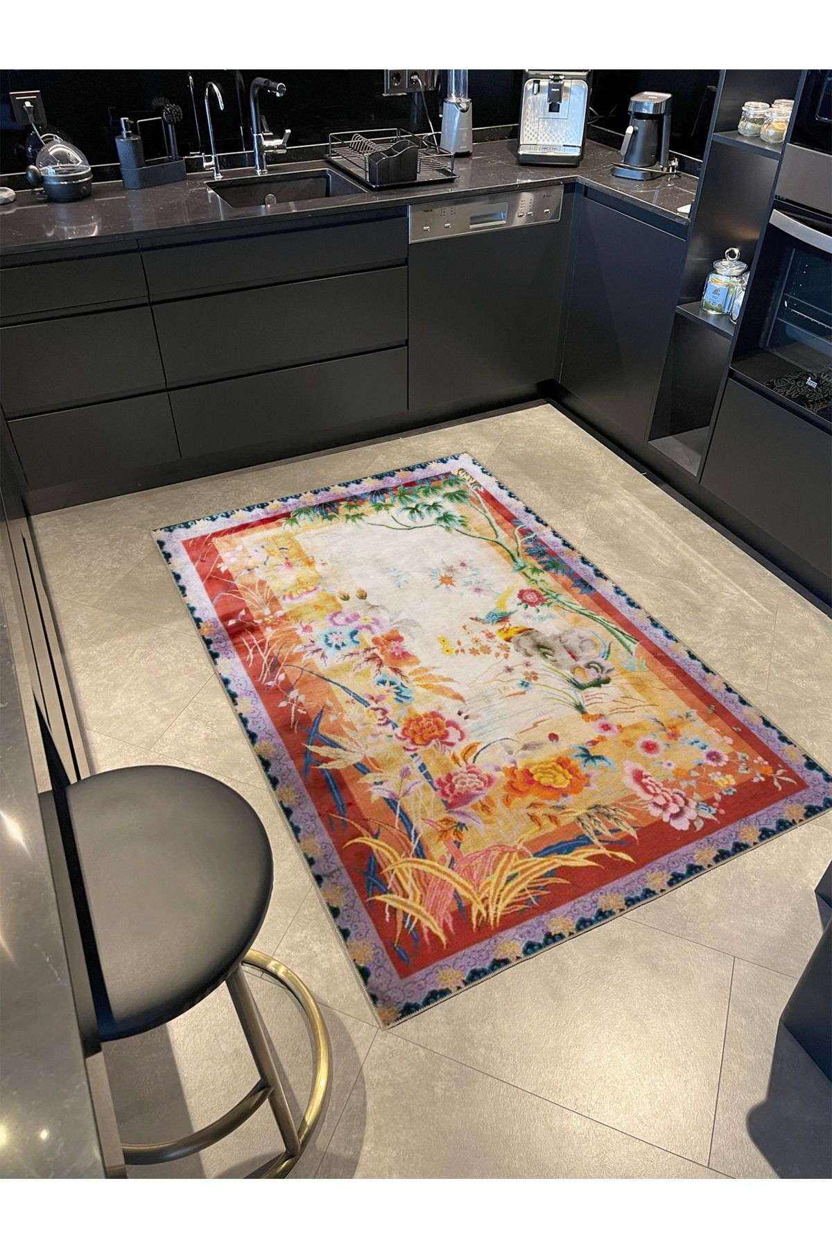 Botanik Temalı Çok Renkli Soyut Çiçek ve Gül Desenli Modern Dekoratif Halı 3485