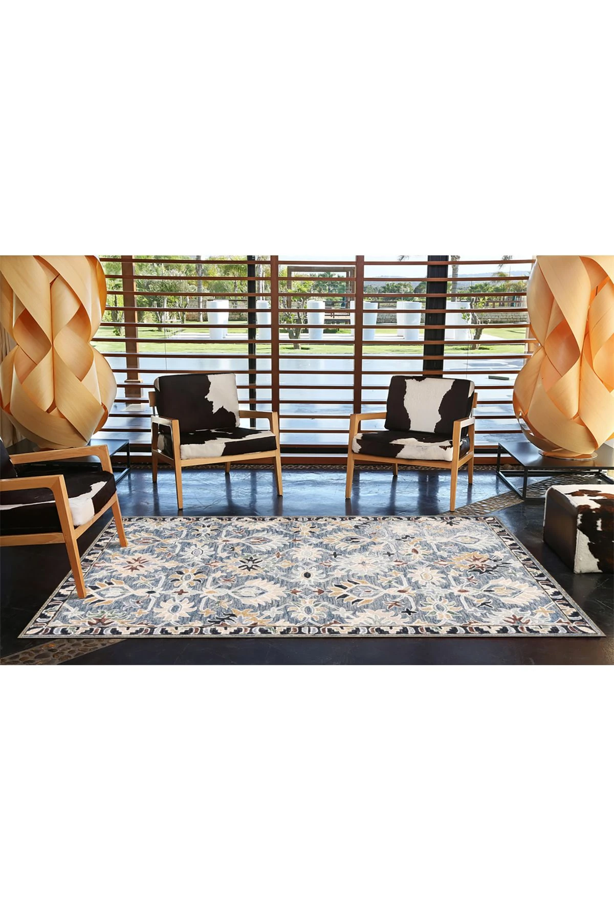 Beyaz Temalı Çiçekli Desenli Dekoratif ve Dokuma Taban Yıkanabilir Halı miravip8881