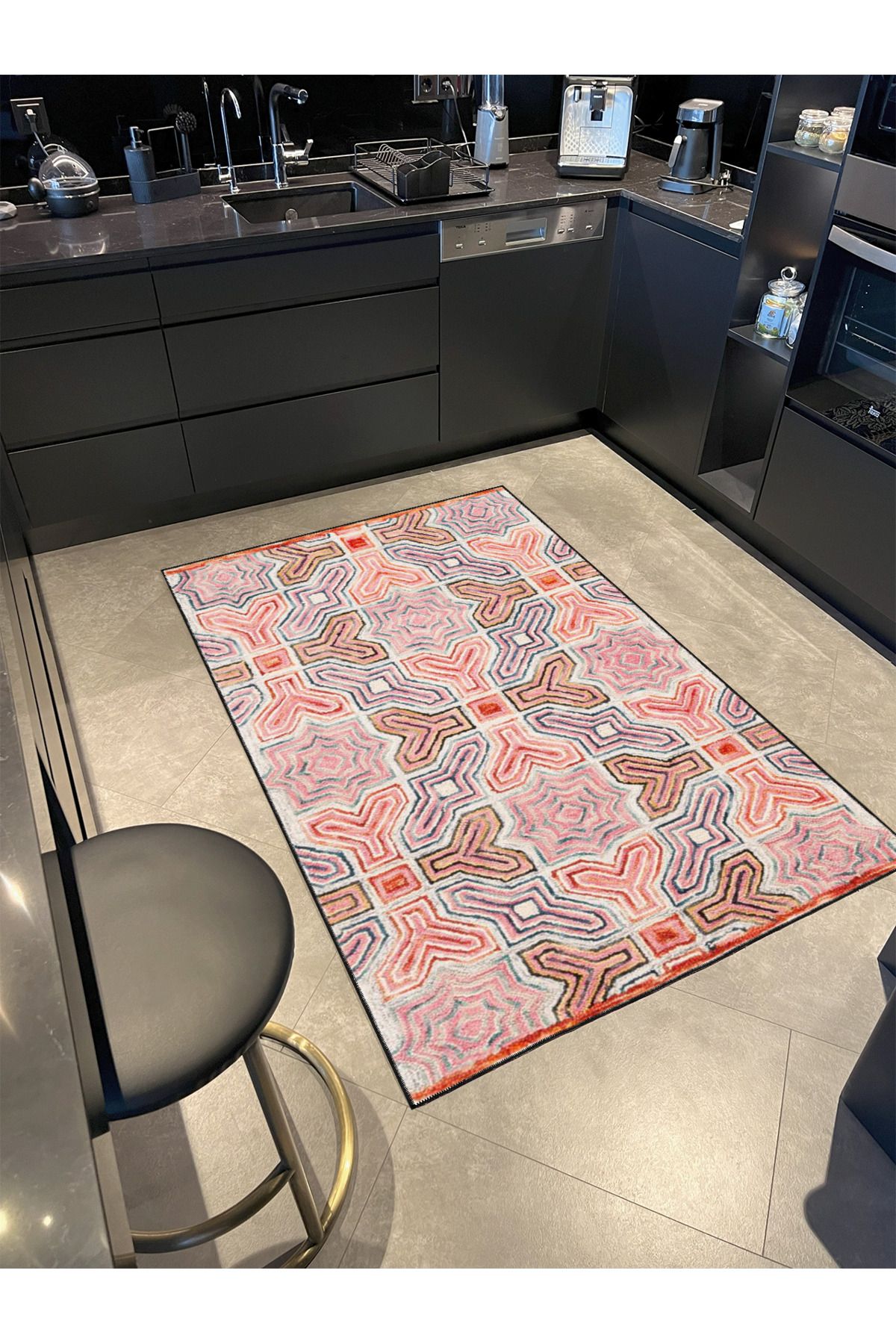Geometrik Y Desenli Pembe Renk Dokuma Taban Yıkanabilir Halı miravip8904