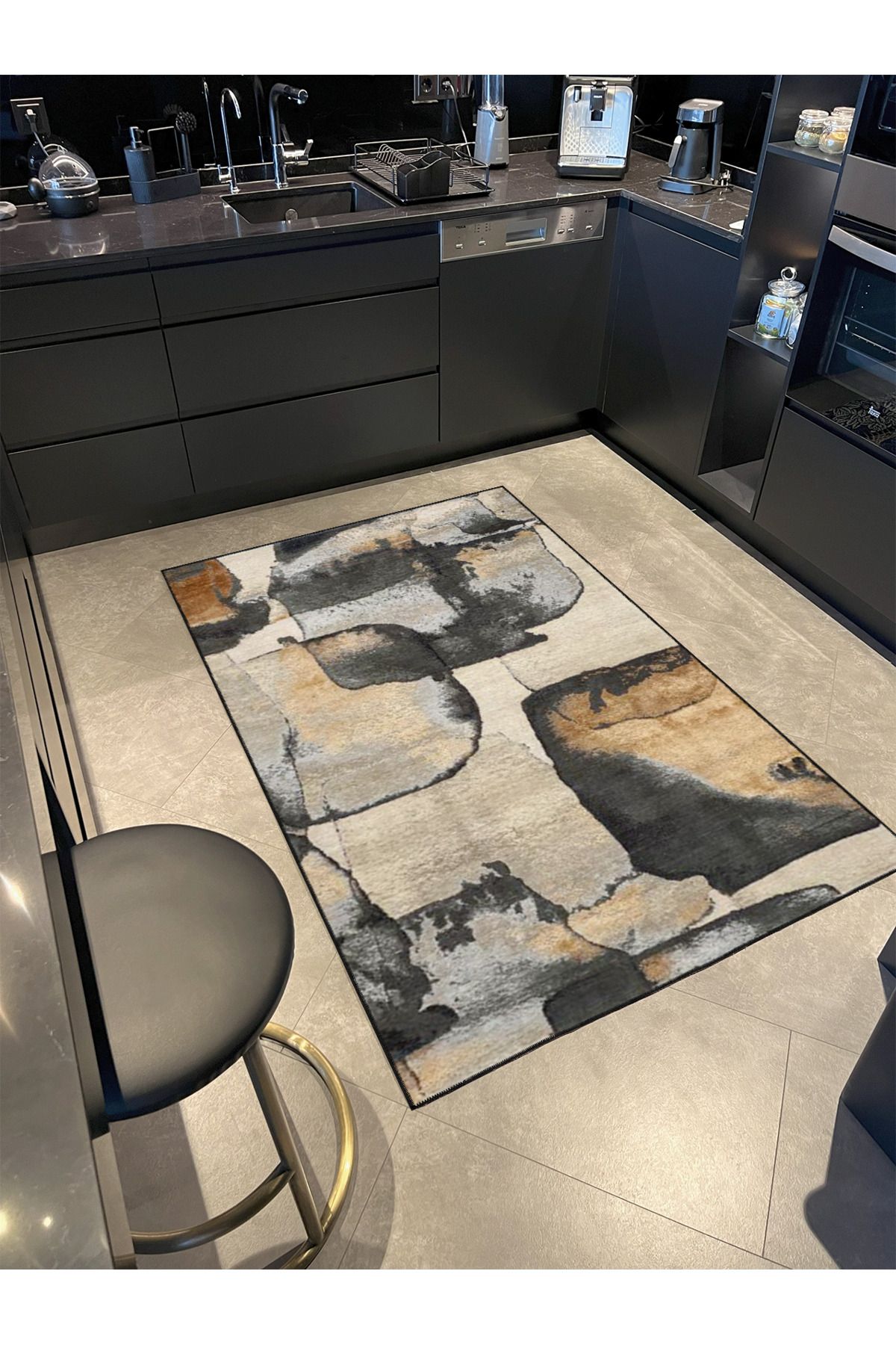 Gri Temalı ve Pastel Boyalı Desenli Dekoratif Halı miravip445