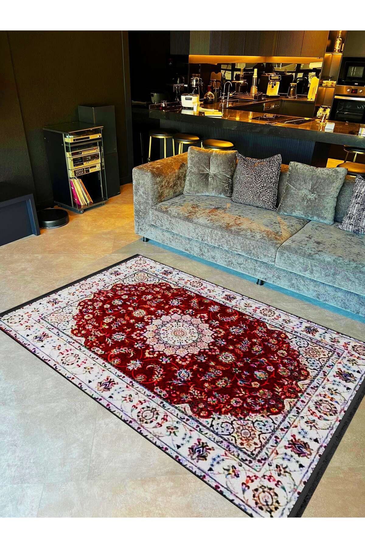 Karabağ Serisi Beyaz Desenli Bordür Detaylı Bordo Dokuma Taban Dekoratif Halı karabag18