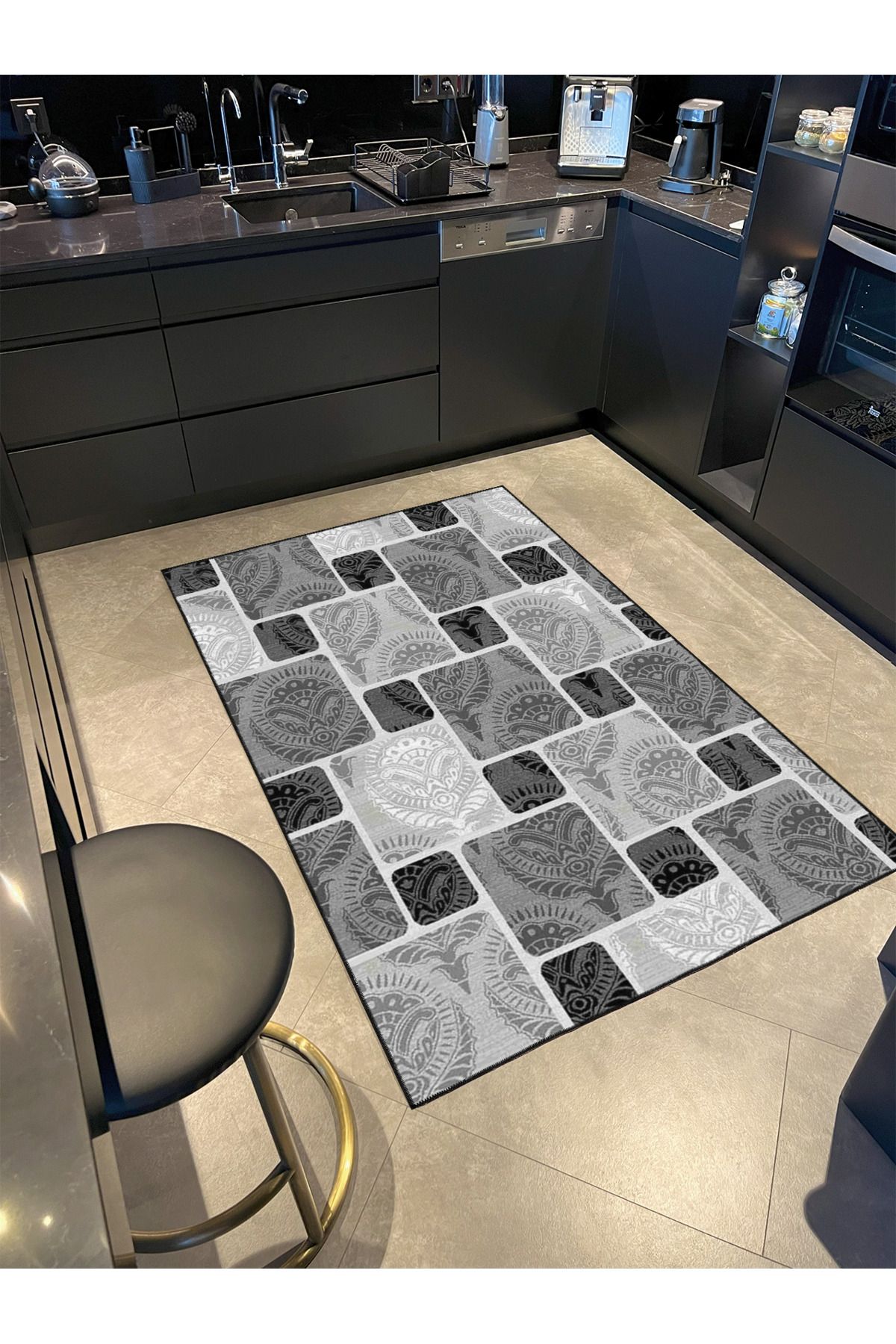 Siyah Beyaz Kareli Geometrik Temalı Dokuma Taban Halı ve Yıkanabilir Halı miravip9824