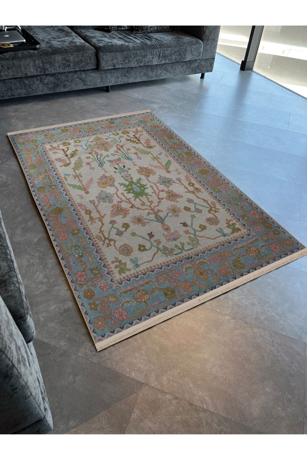 Bej Pudra Temalı Motifli Etnik Çiçek Desenli Kreatif Vintage Dekoratif Halı 2760
