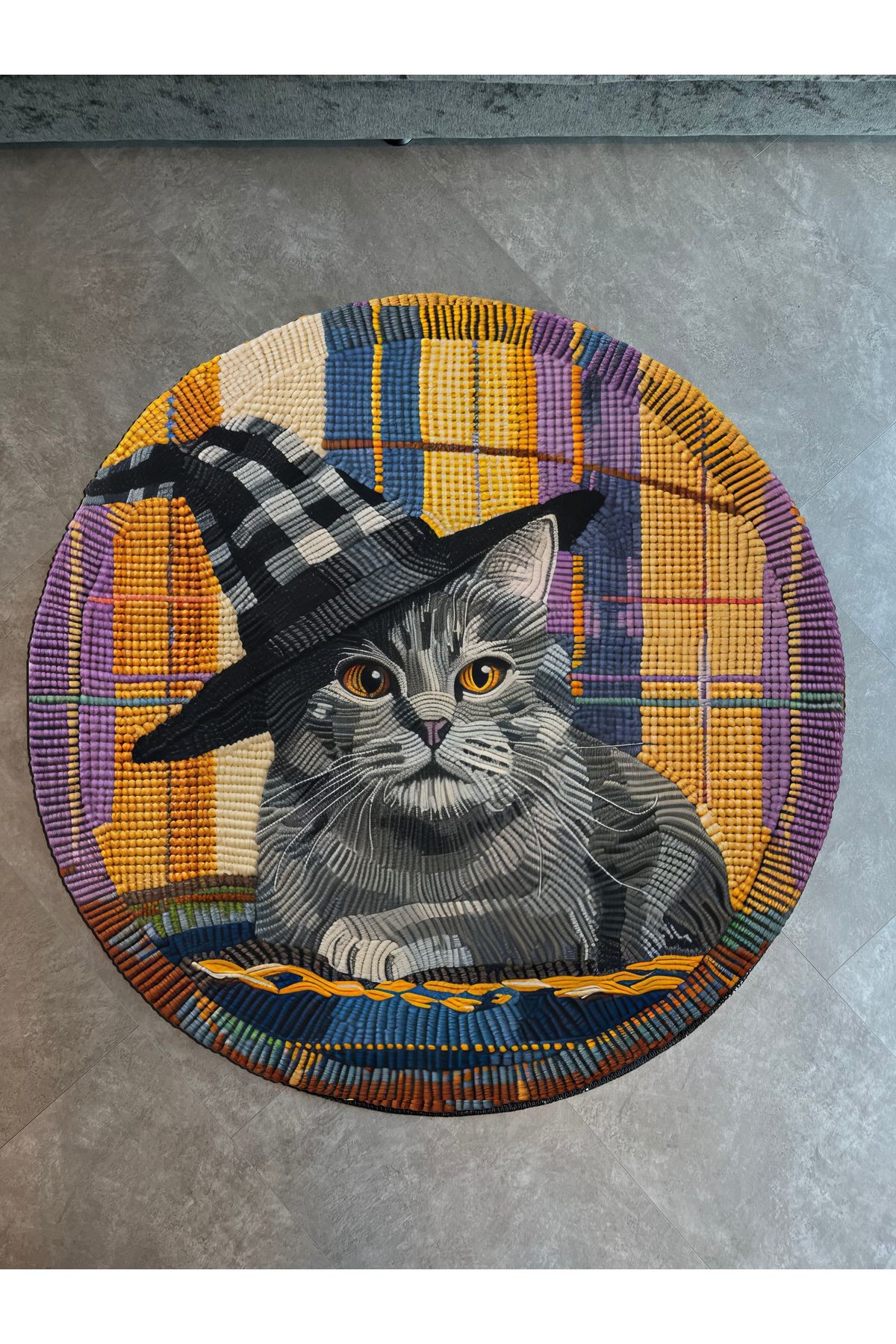 Paris Koleksiyonu Yuvarlak Şapkalı Kedi Desenli Dokuma Taban Modern Dekoratif Halı paris05