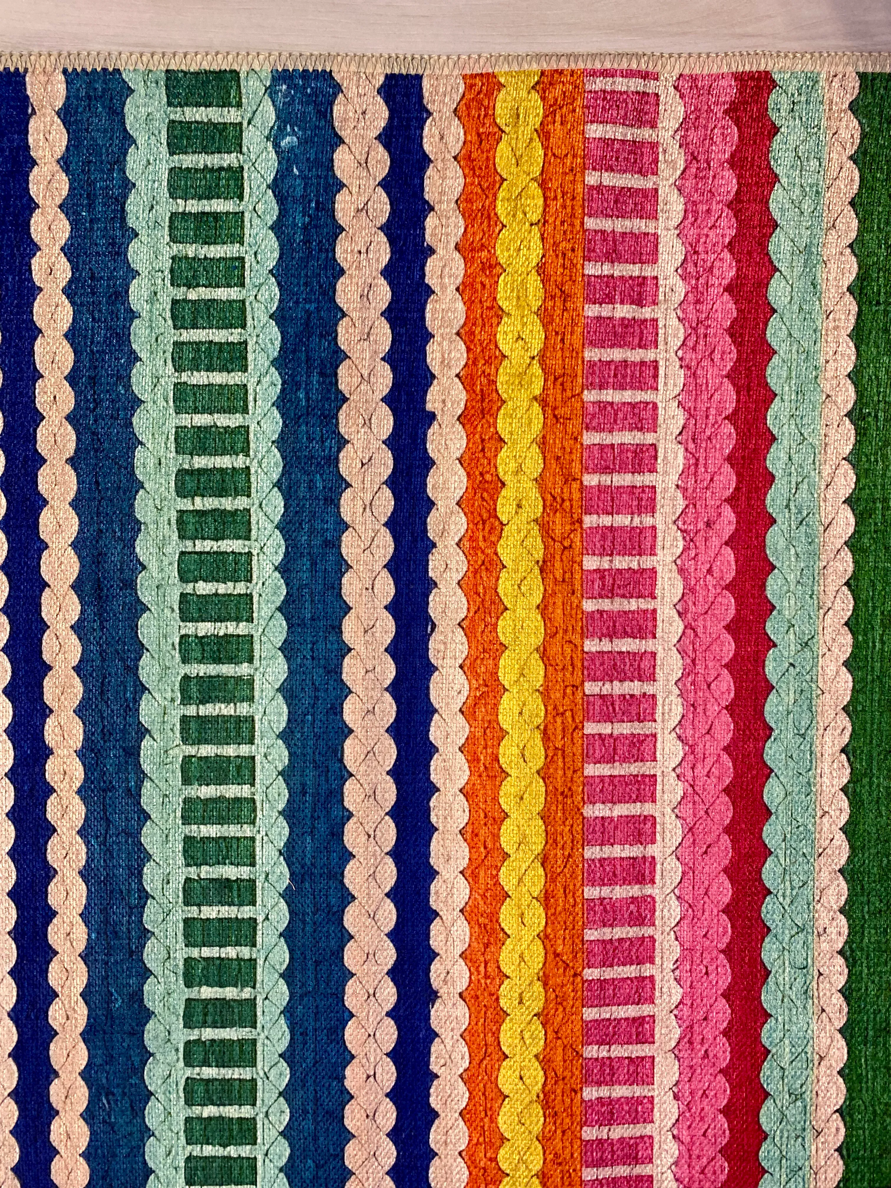 MOSSO Kalp ve Kanat Desenli Genç Dekoratif Halı mosso768