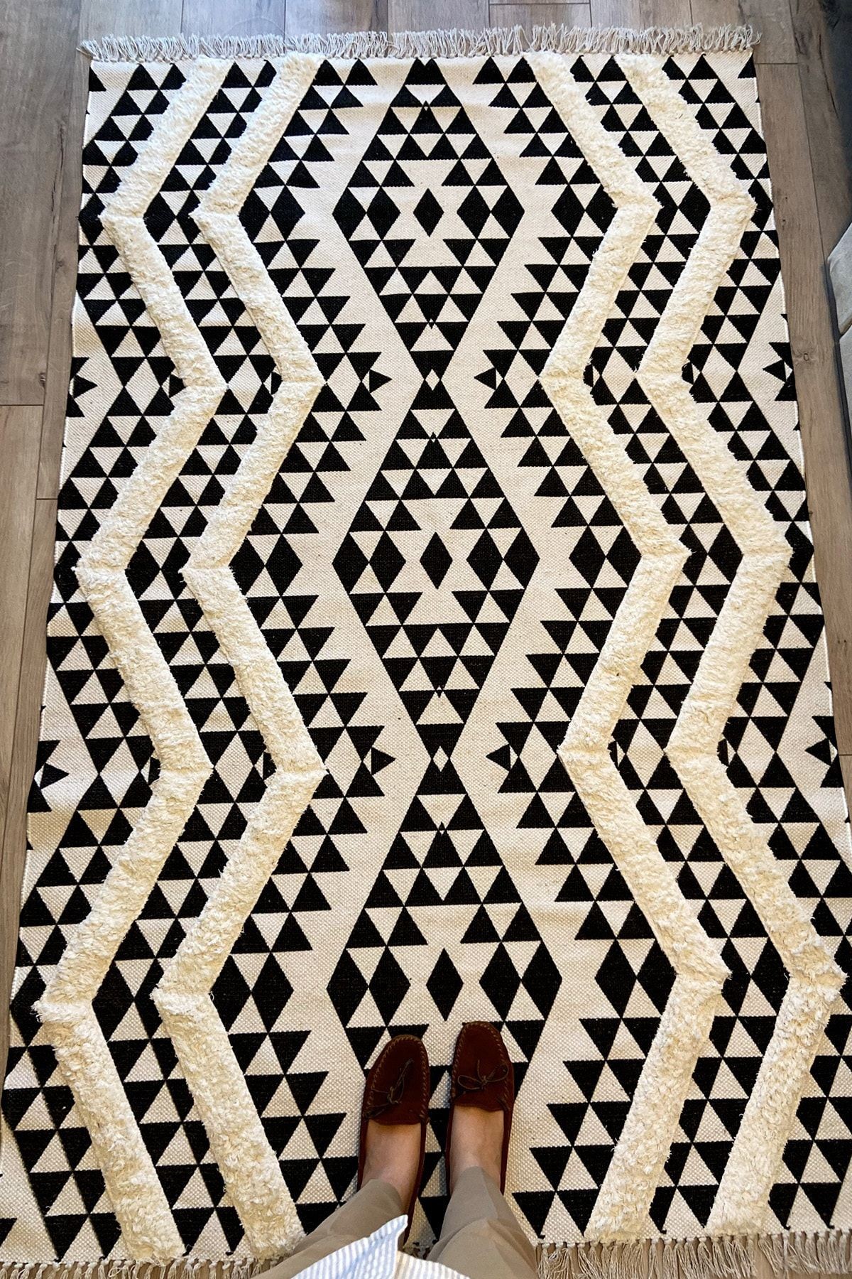 Rustik 4019 Siyah Beyaz Iskandinav Boho Stil Kilim