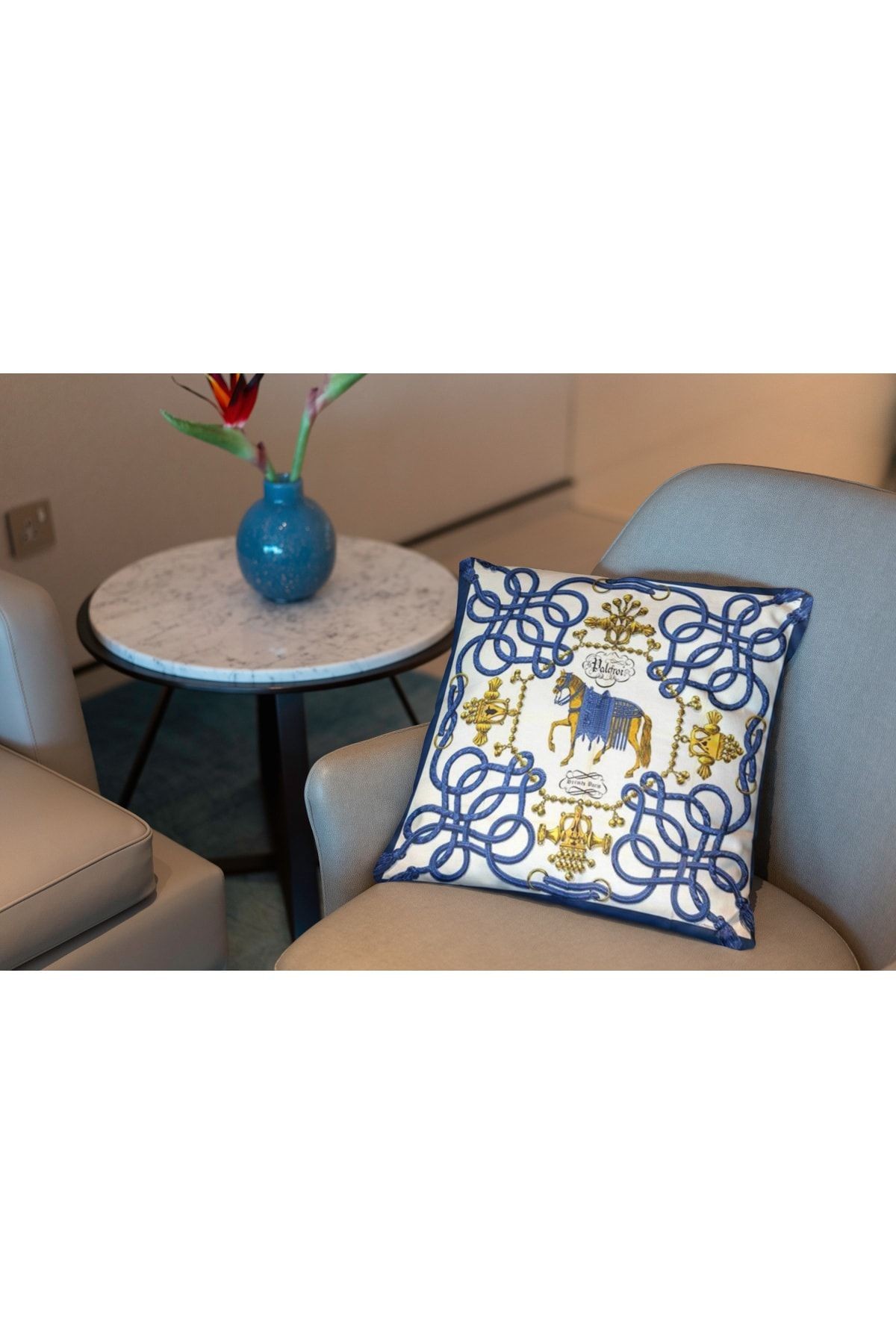 Kırlent Lacivert Sarı Ip Ve At Temalı Pillow58
