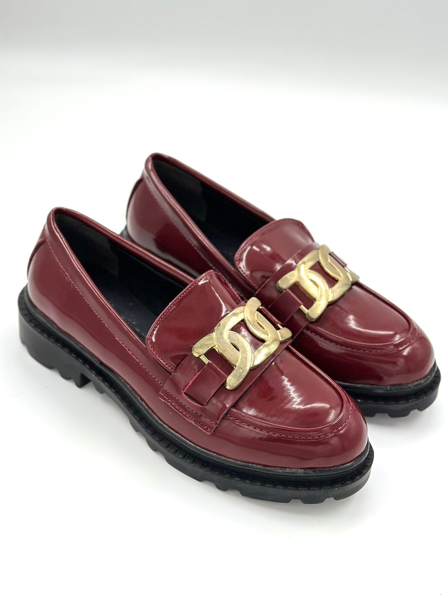 ZİNCİR GOLD DETAYLI LOAFER KOD 8245