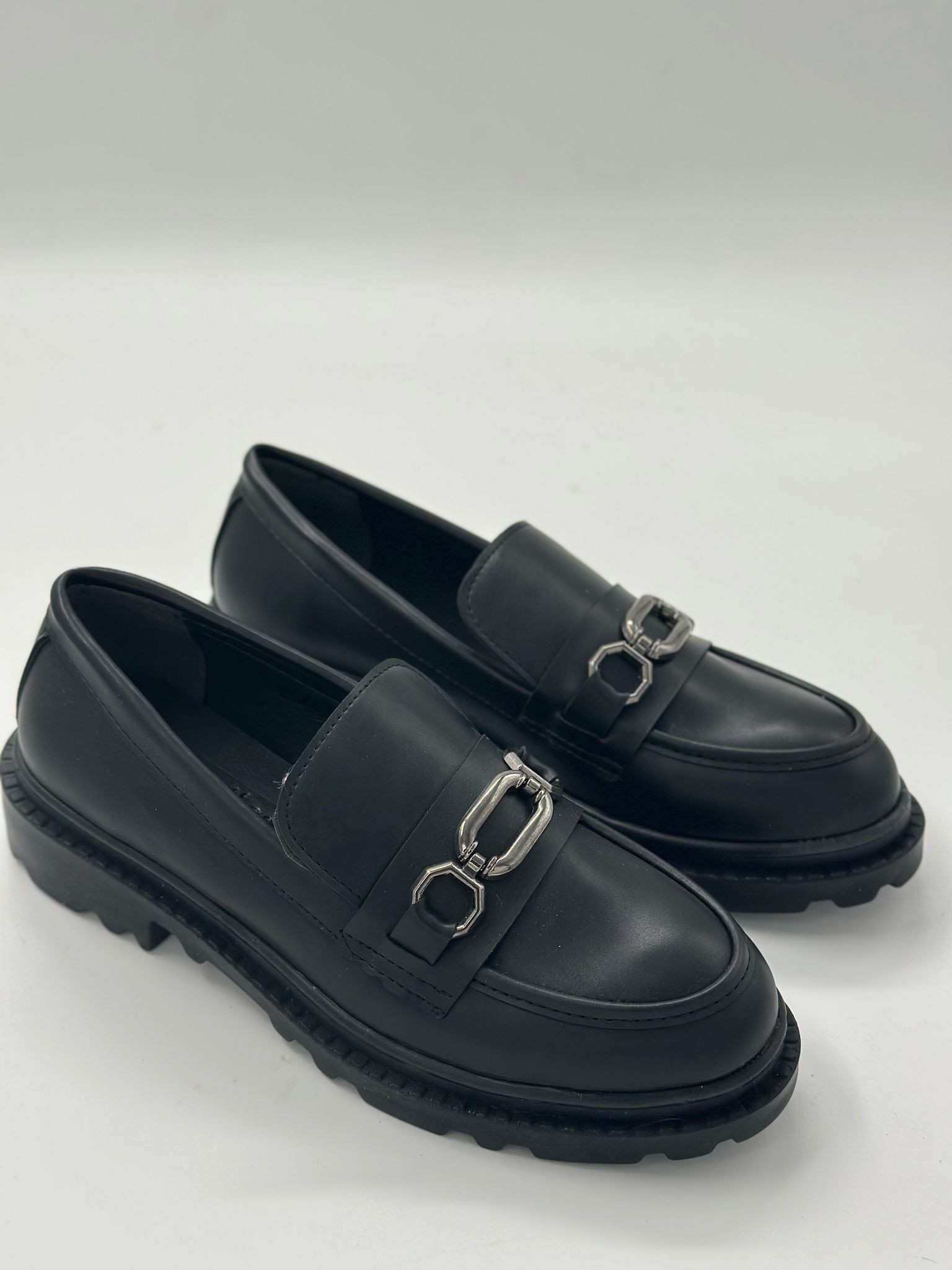 OVAL SİLVER TOKALI GÜNLÜK LOAFER AYAKKABI KOD 8470