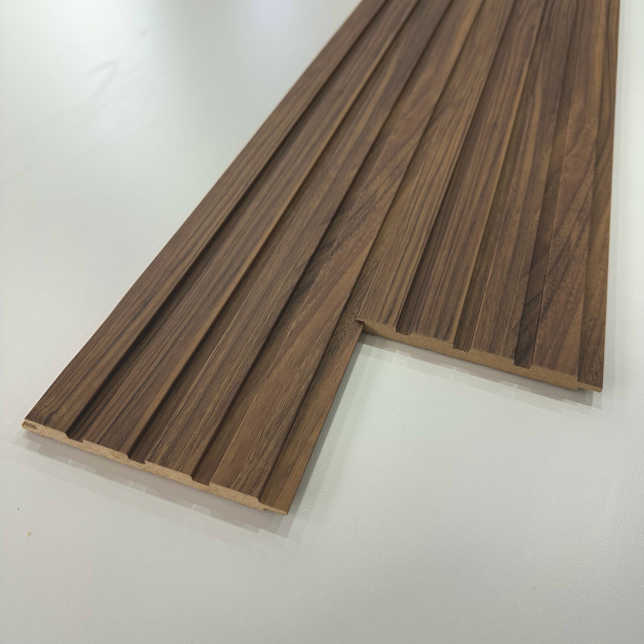 HARELİ CEVİZ 15 CM MDF DUVAR PANELİ