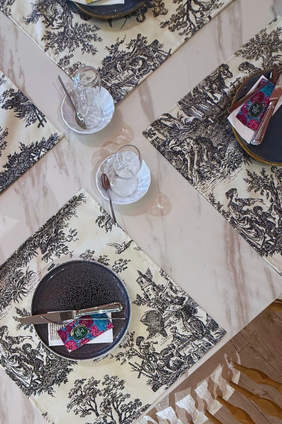 Toile de Jouy | %100 Pamuk 6’lı Amerikan Servis Seti 37x42 cm