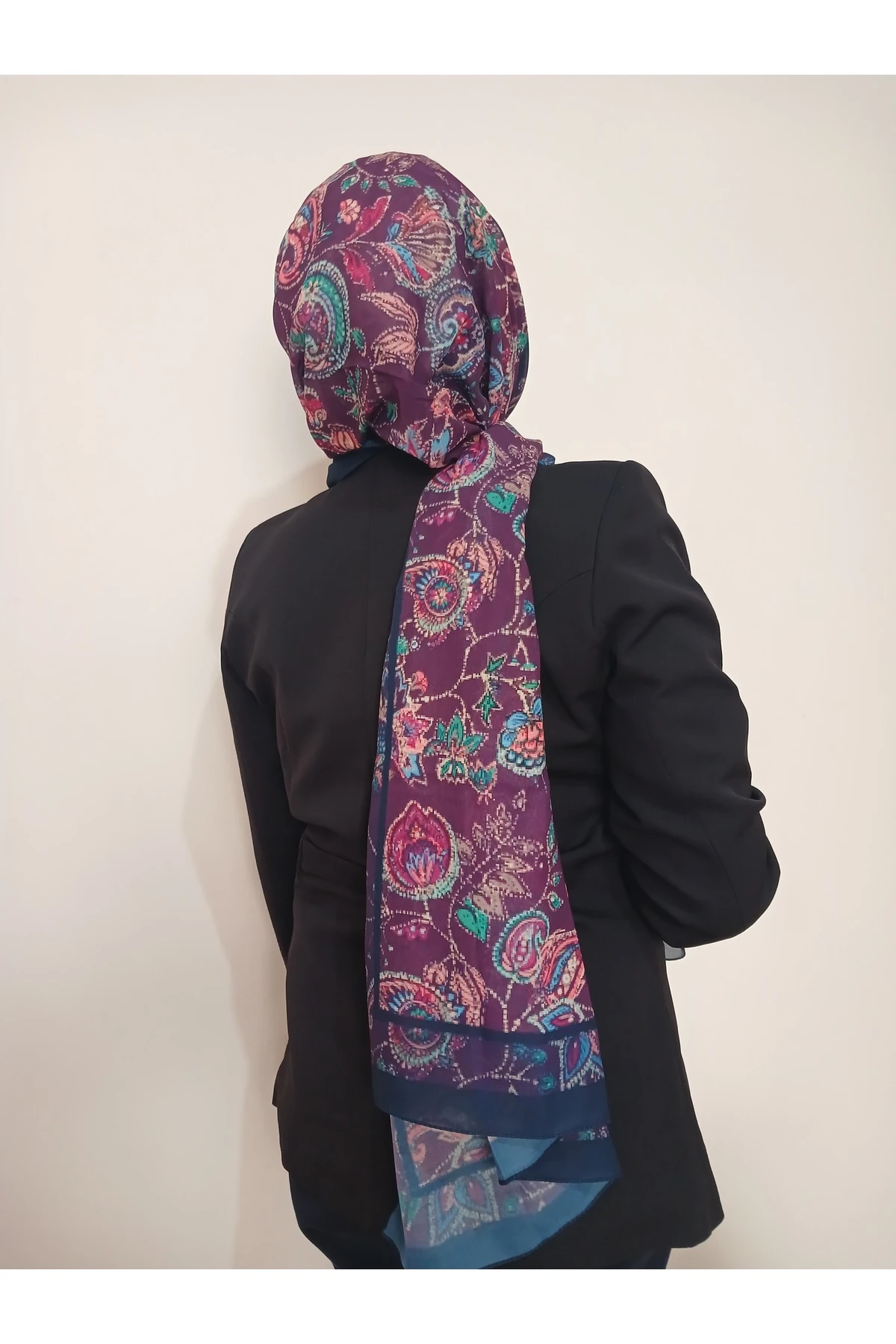 Etnik Cicek Desenli Şal