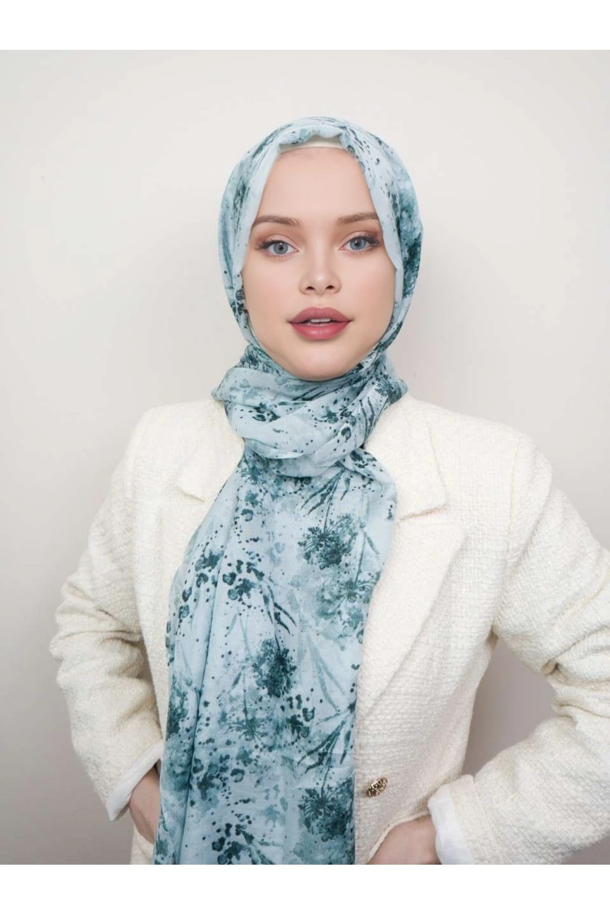 Açık Yeşil Çiçek  Desenli Şal